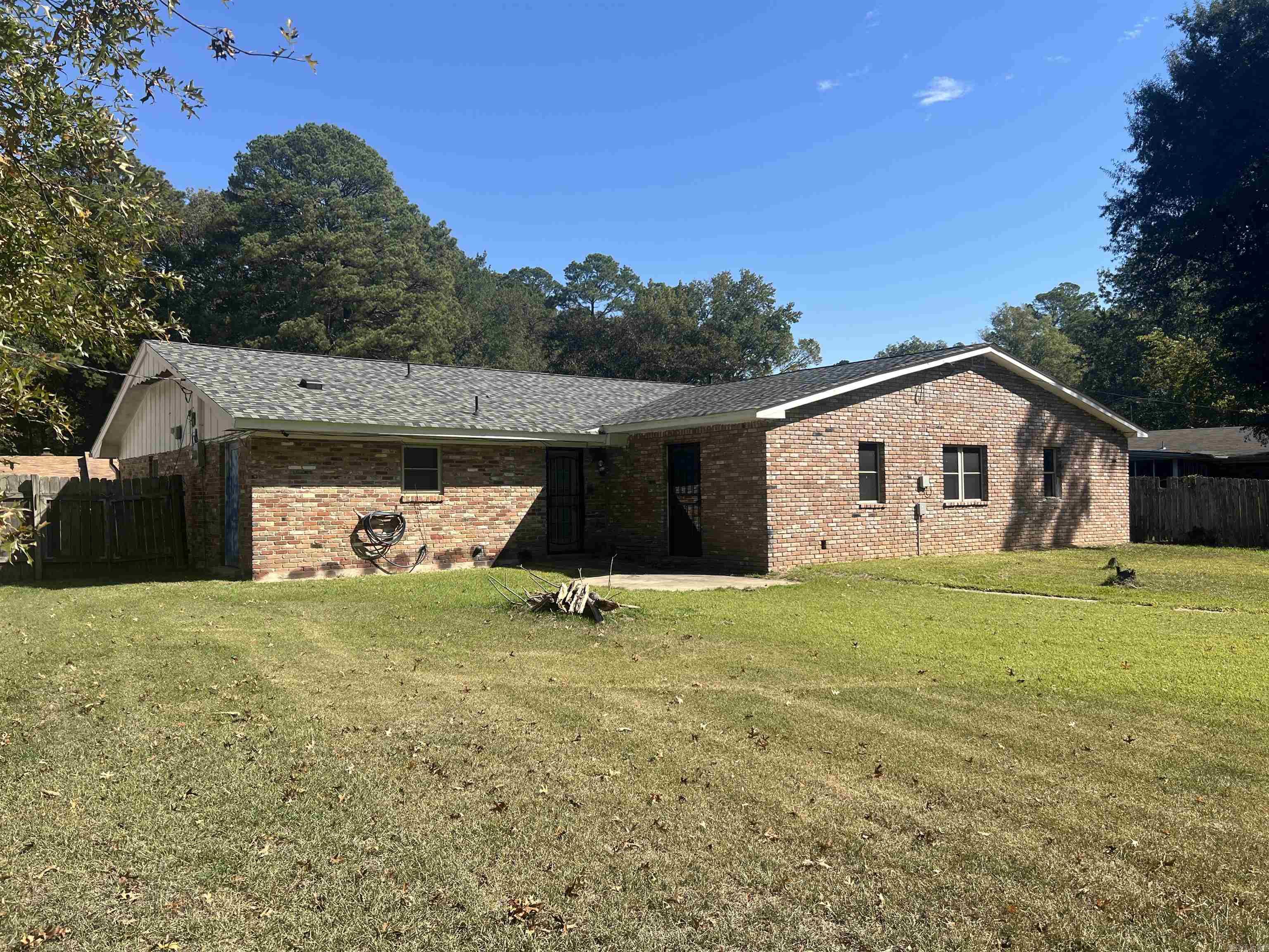 Sherwood Forrest - Residential