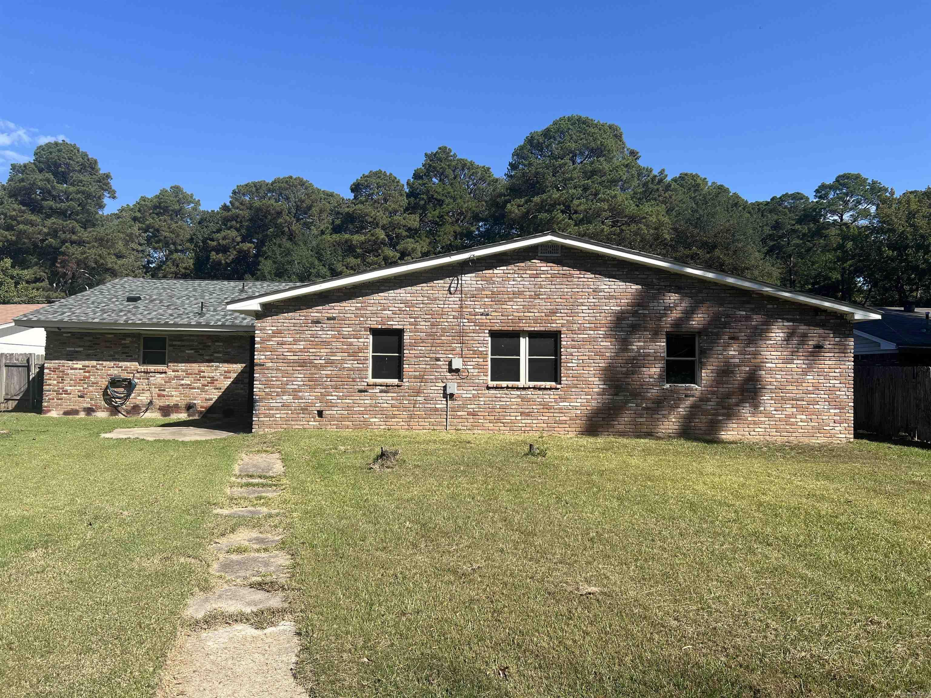 Sherwood Forrest - Residential