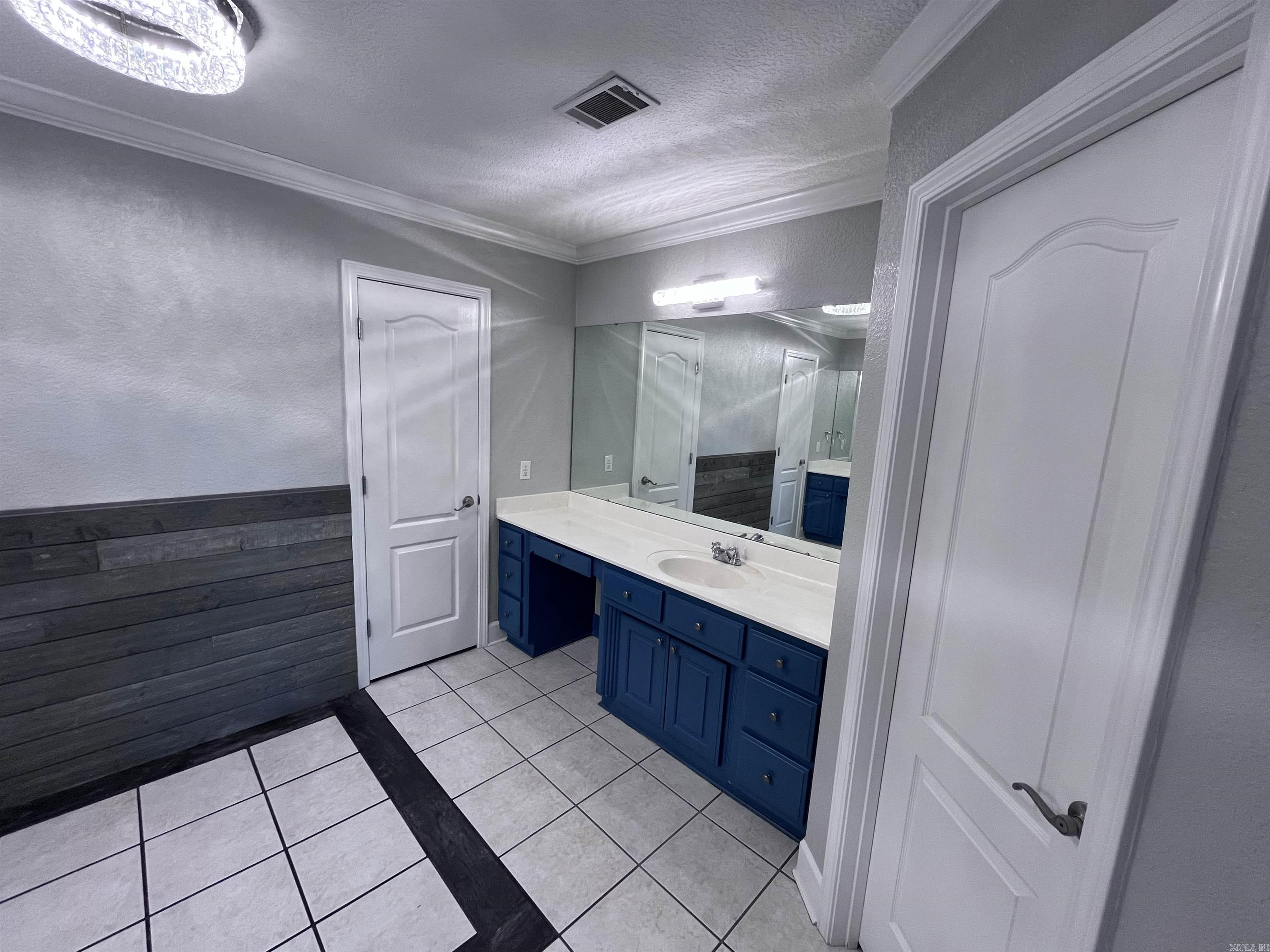 Magness Creek - Residential Lease