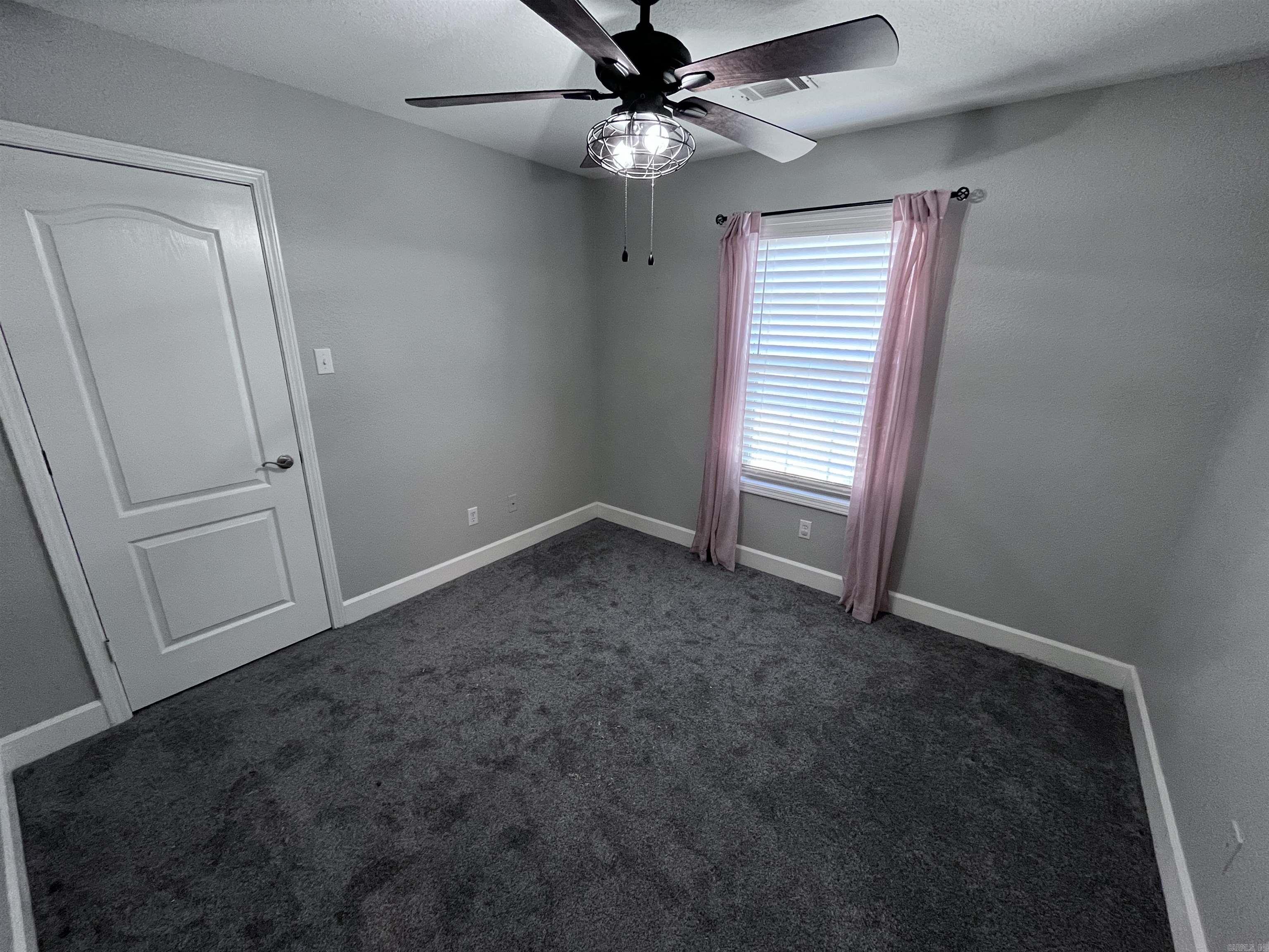 Magness Creek - Residential Lease