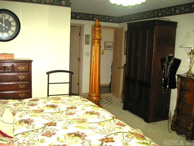 INDIAN HILLS - Residential