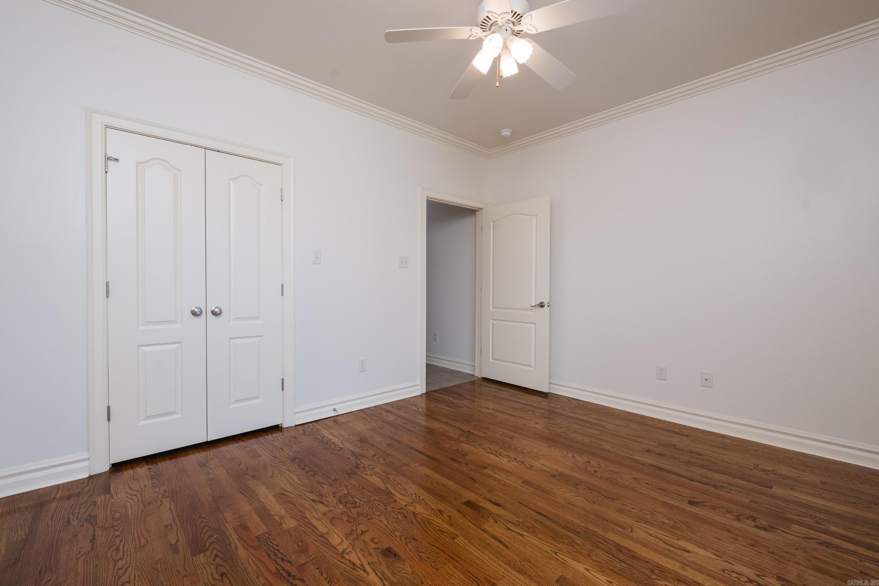 COUNTRY CLUB OF ARK THE - Residential