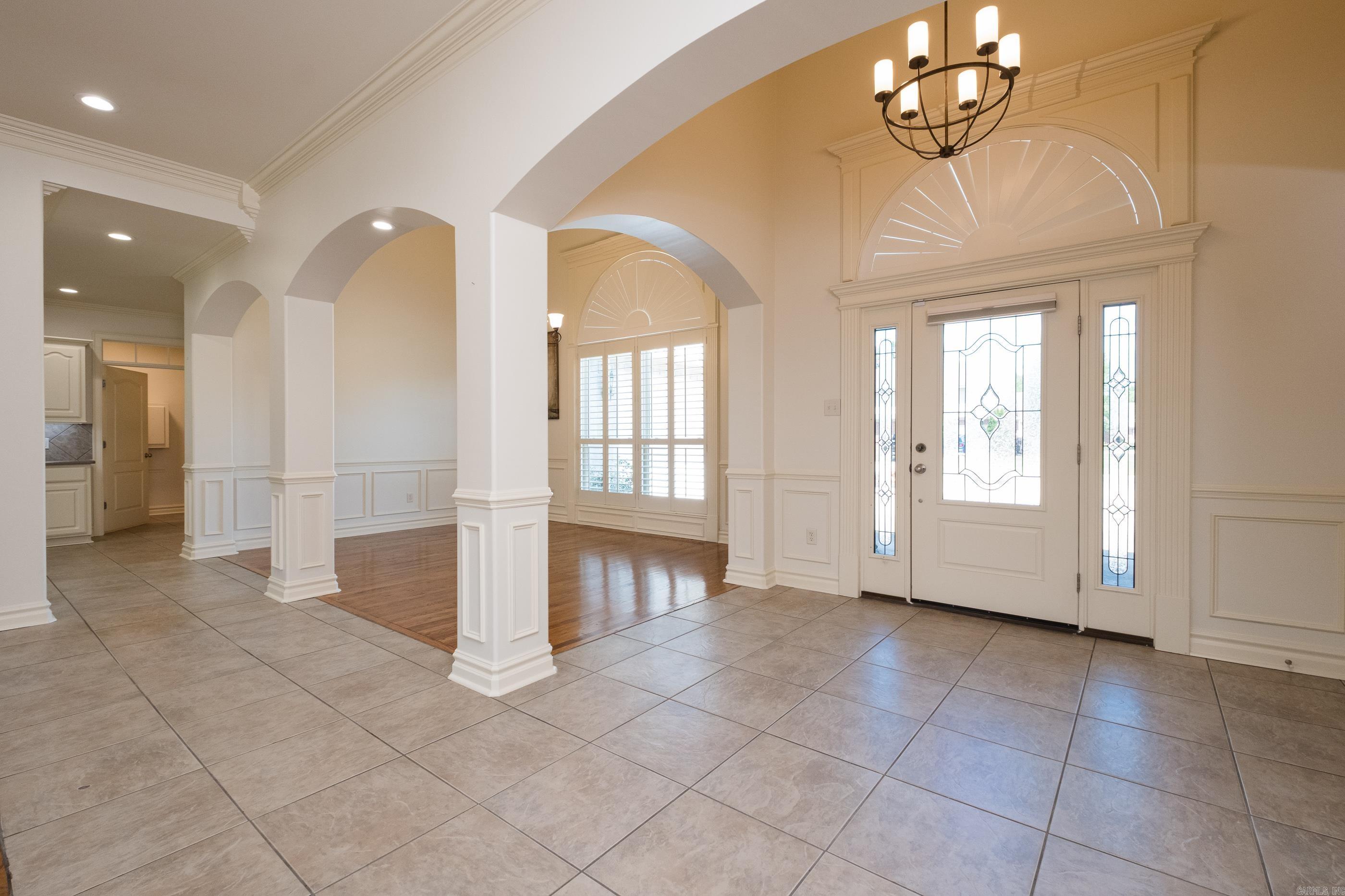 COUNTRY CLUB OF ARK THE - Residential