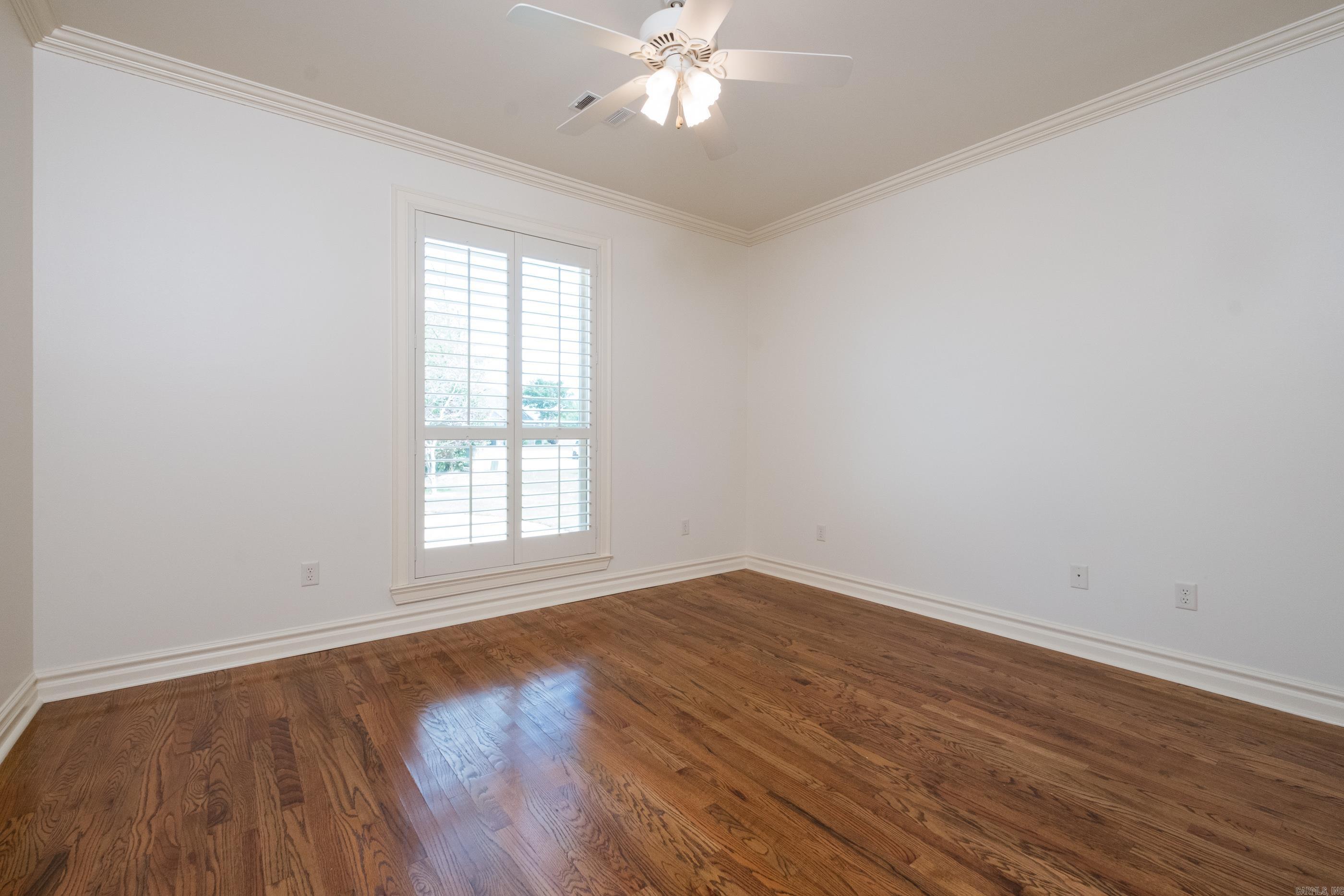 COUNTRY CLUB OF ARK THE - Residential