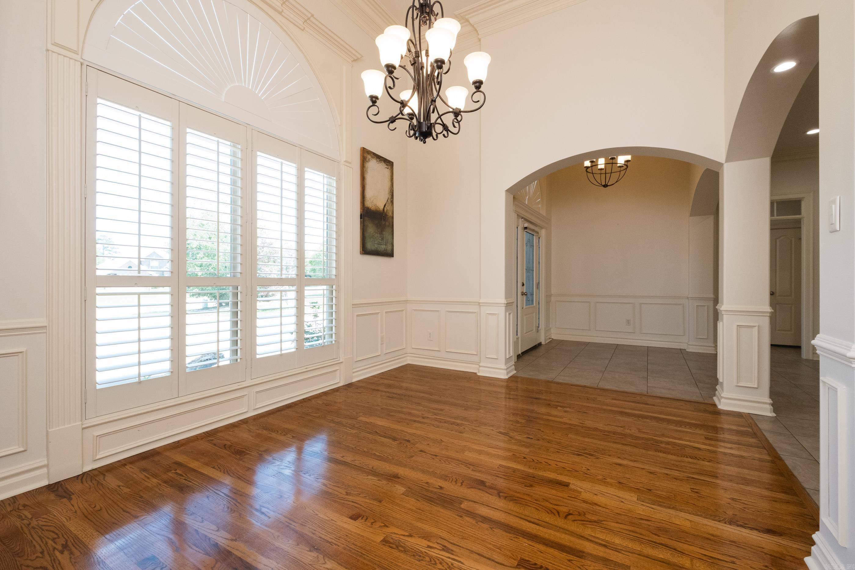 COUNTRY CLUB OF ARK THE - Residential