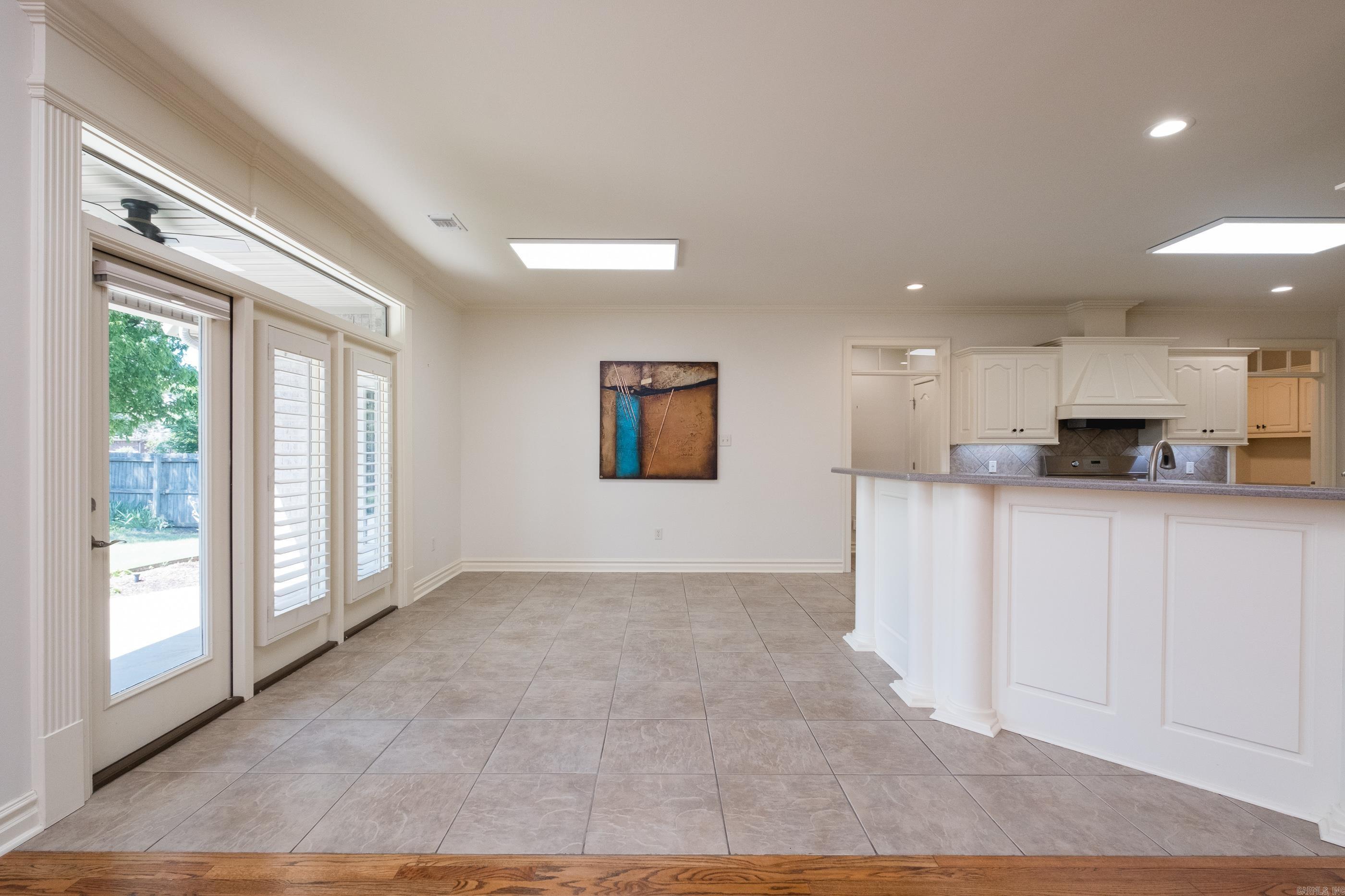 COUNTRY CLUB OF ARK THE - Residential