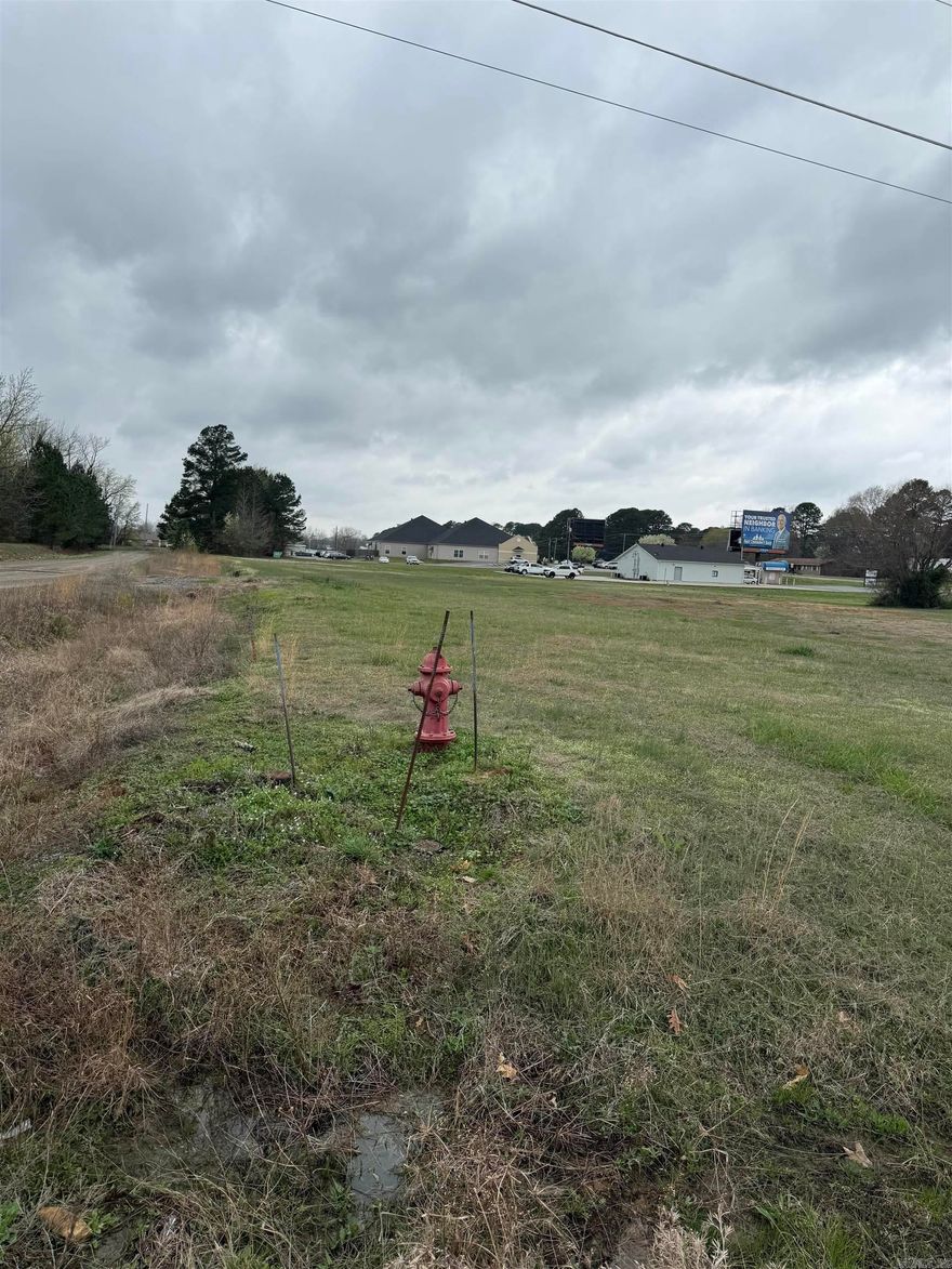 Looking for the perfect location for your new or growing business? This 1.79 acre lot is right off Highway 64 and close to I 57.