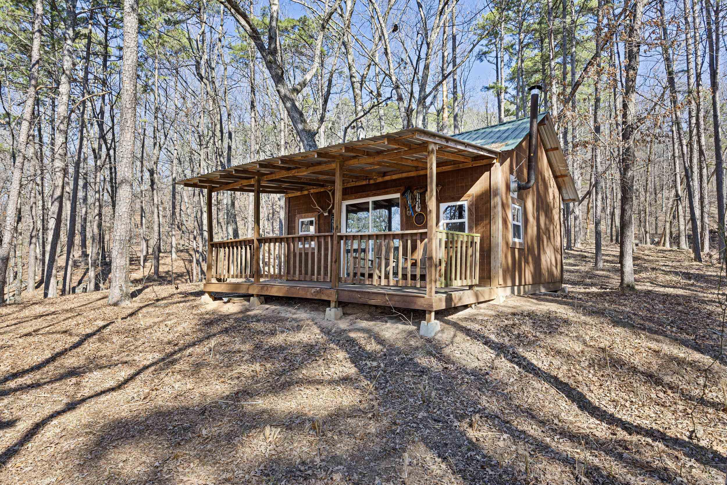 Metes & Bounds - Land