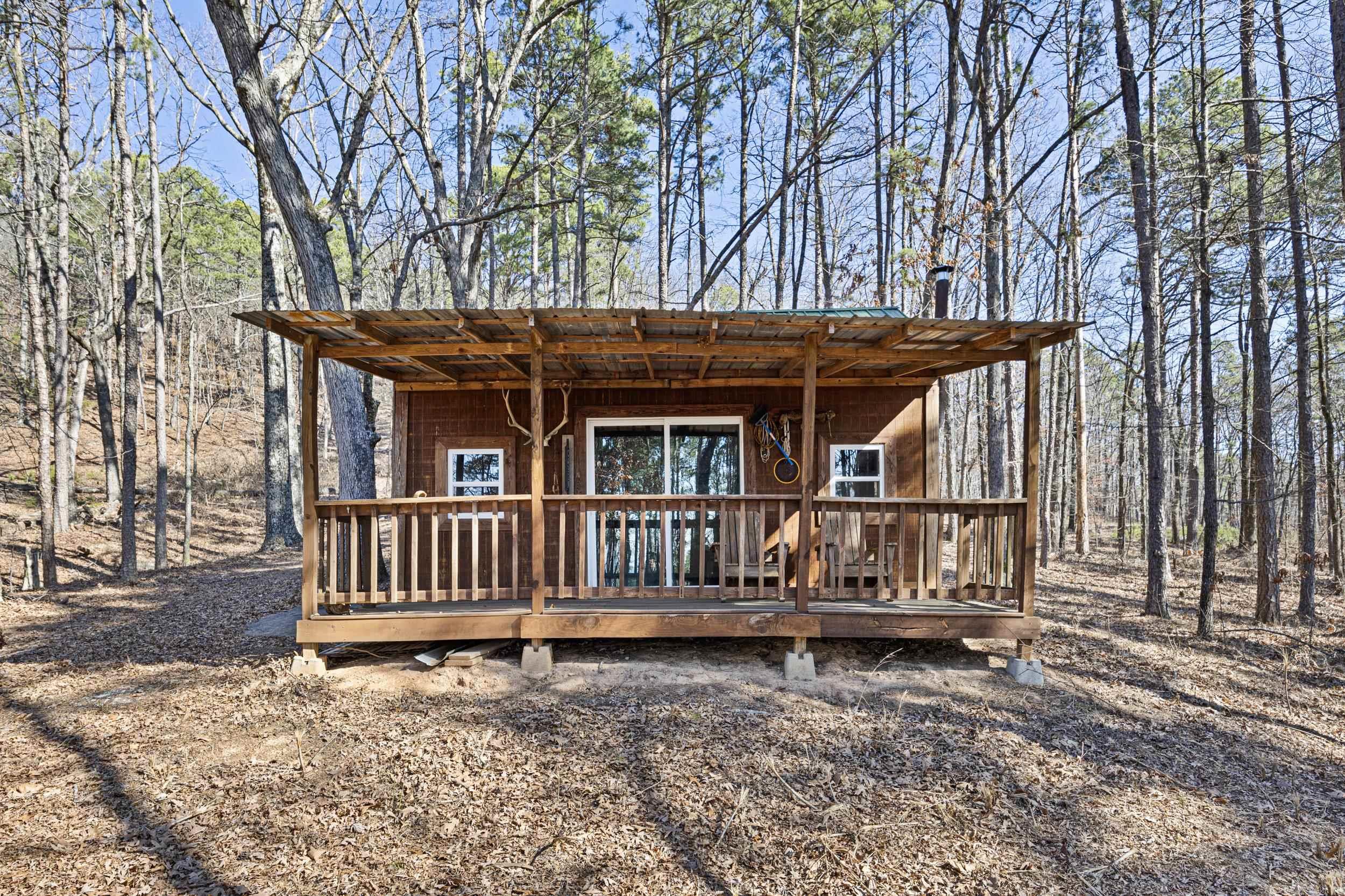 Metes & Bounds - Land