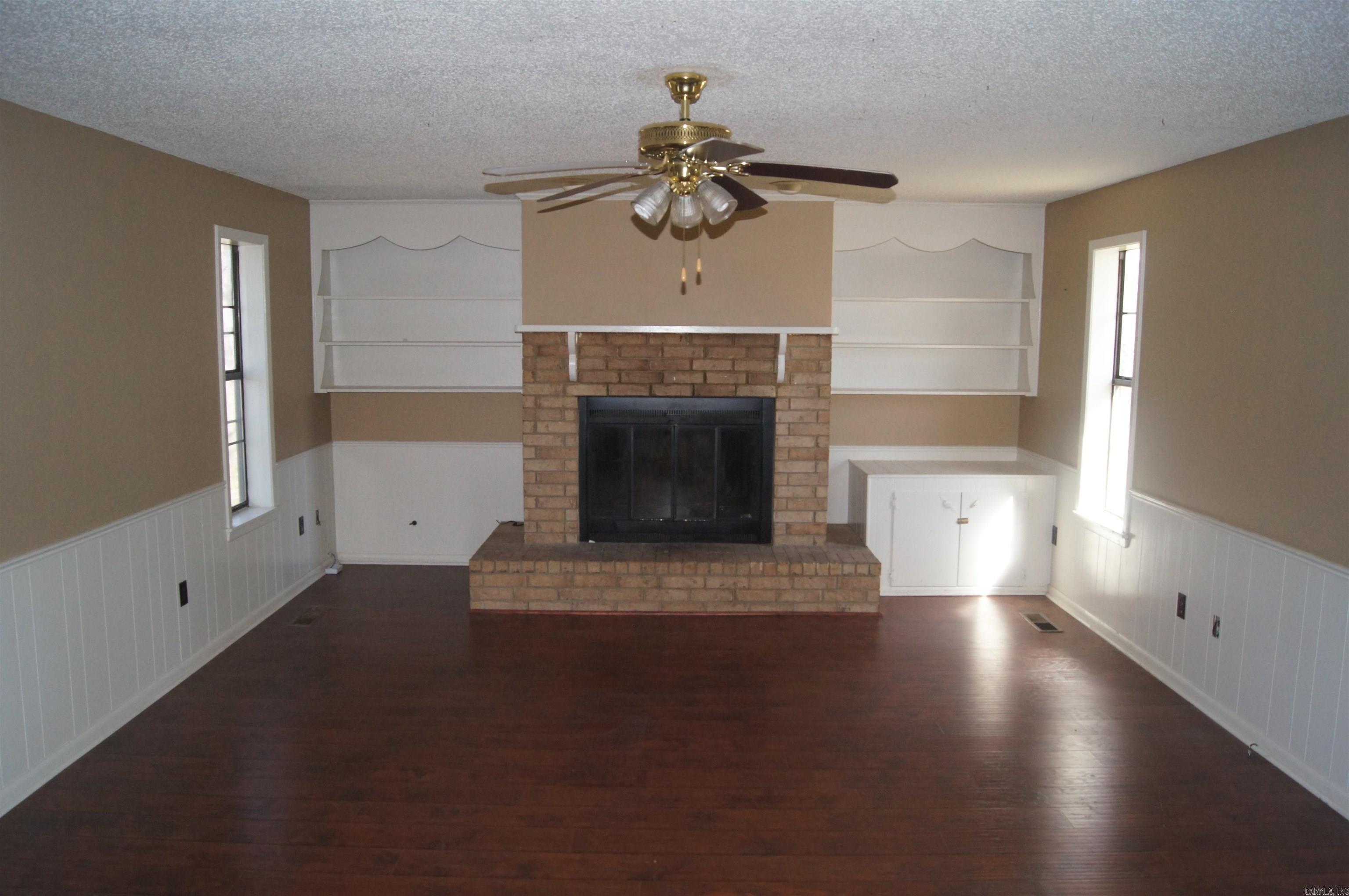 College - Residential Lease