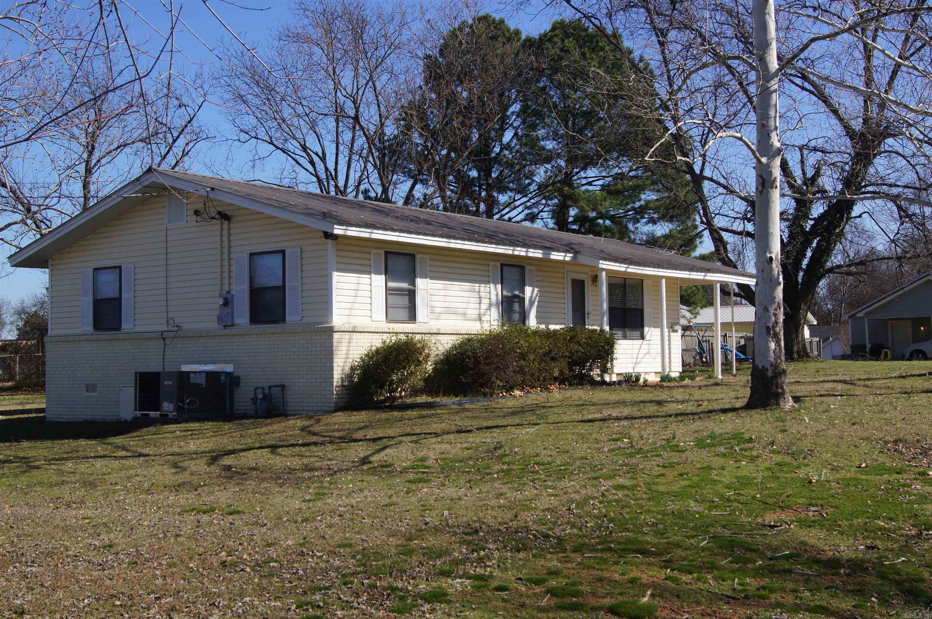 College - Residential Lease