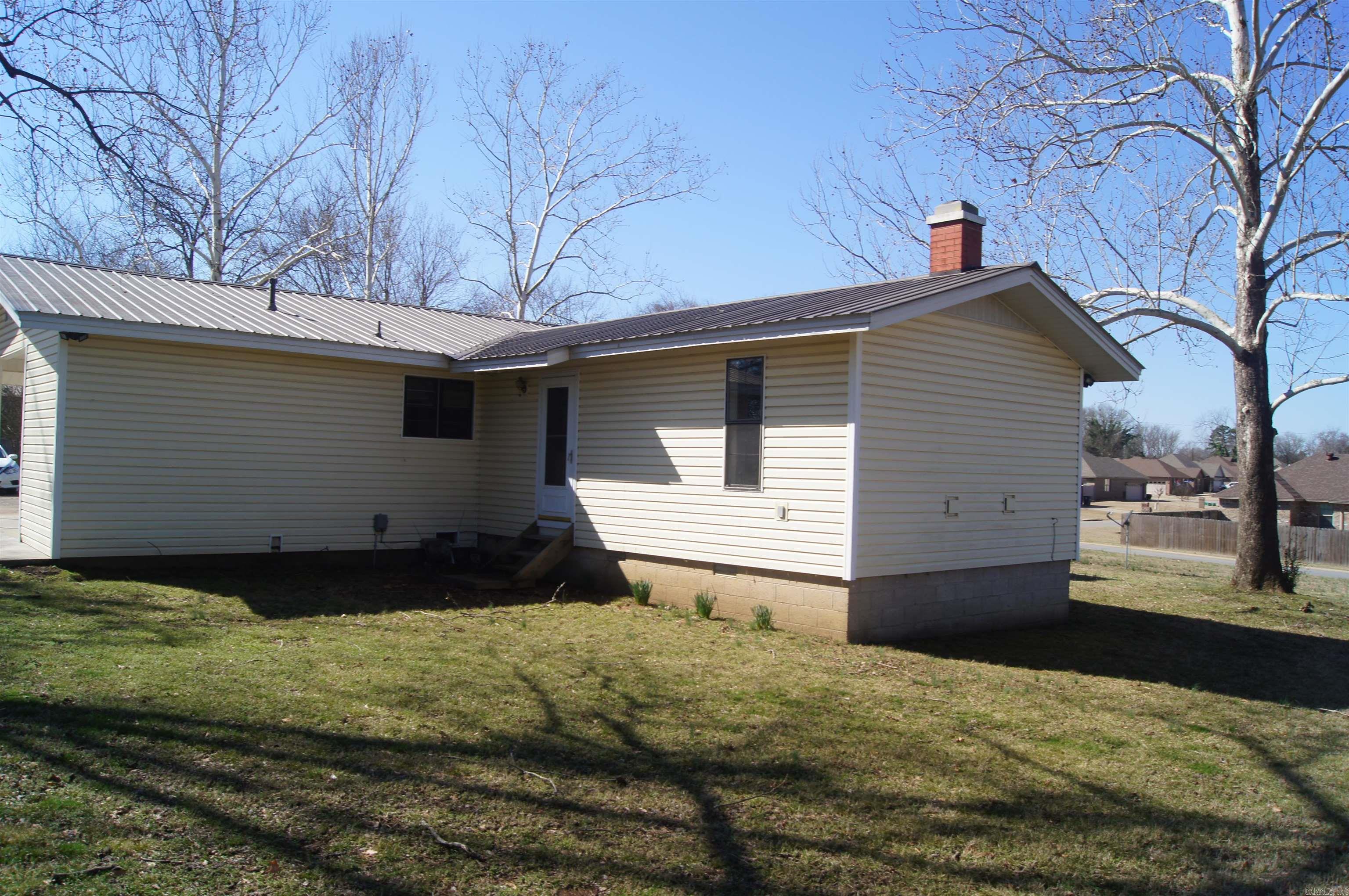 College - Residential Lease