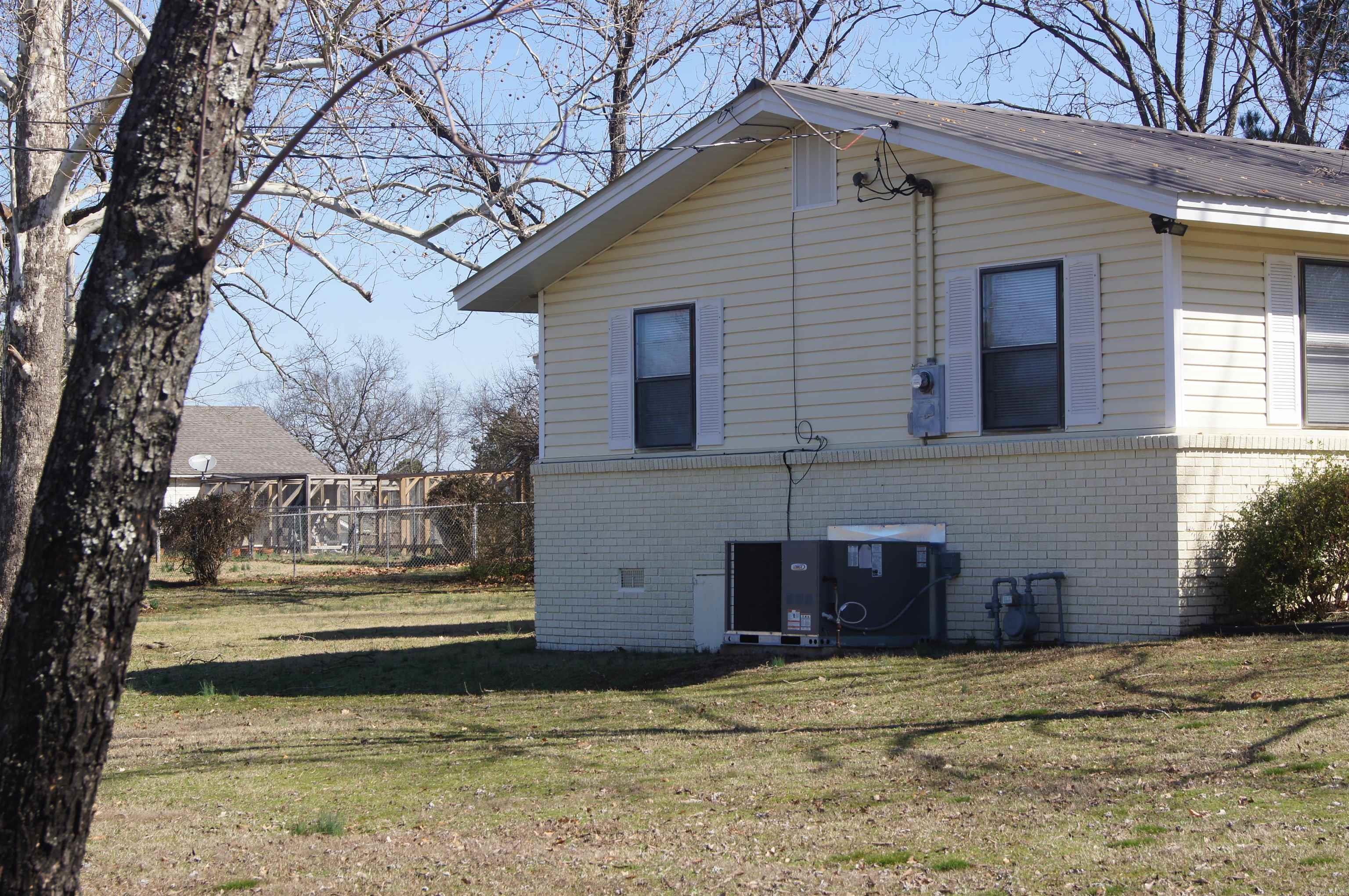 College - Residential Lease