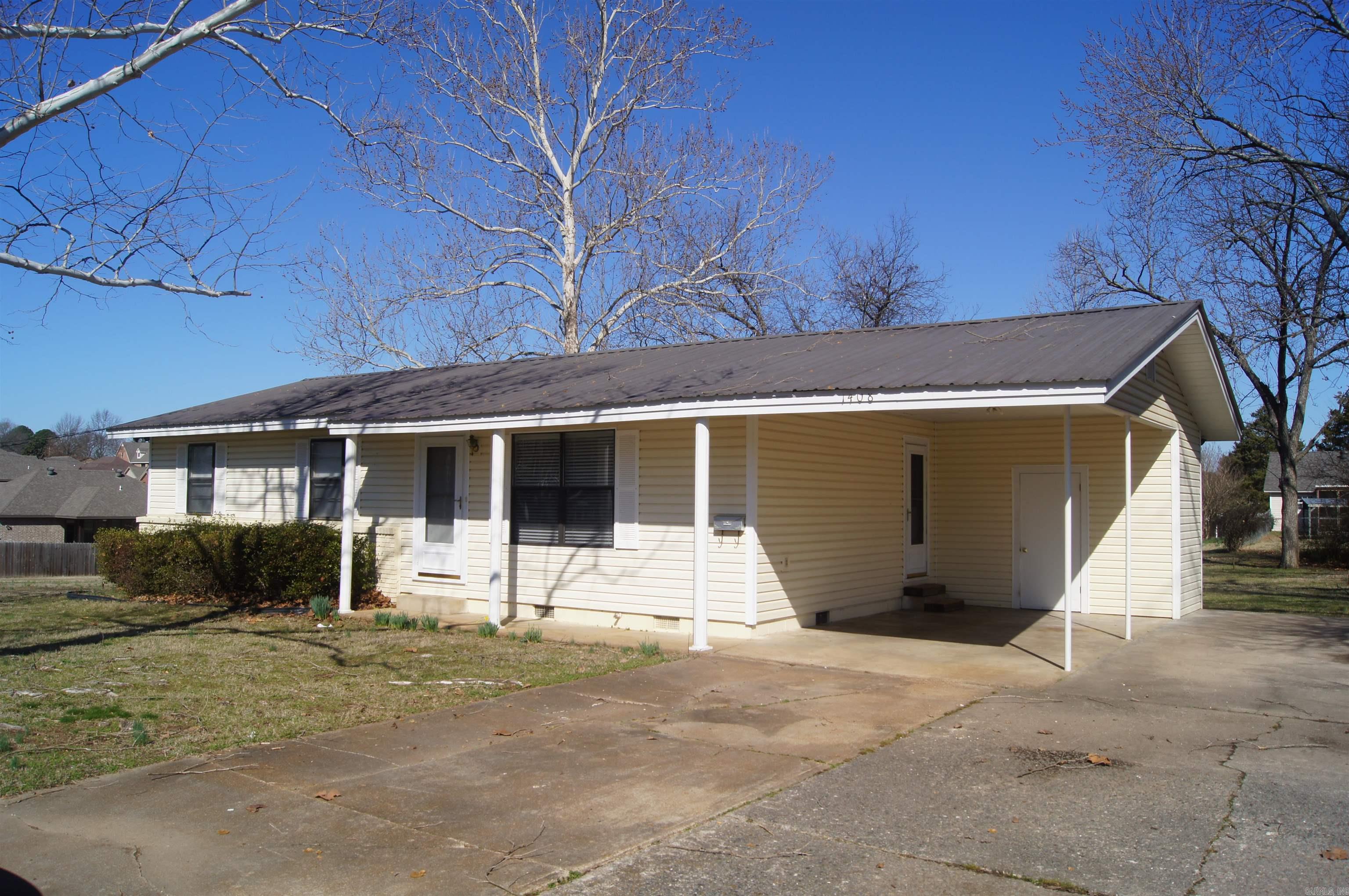 College - Residential Lease