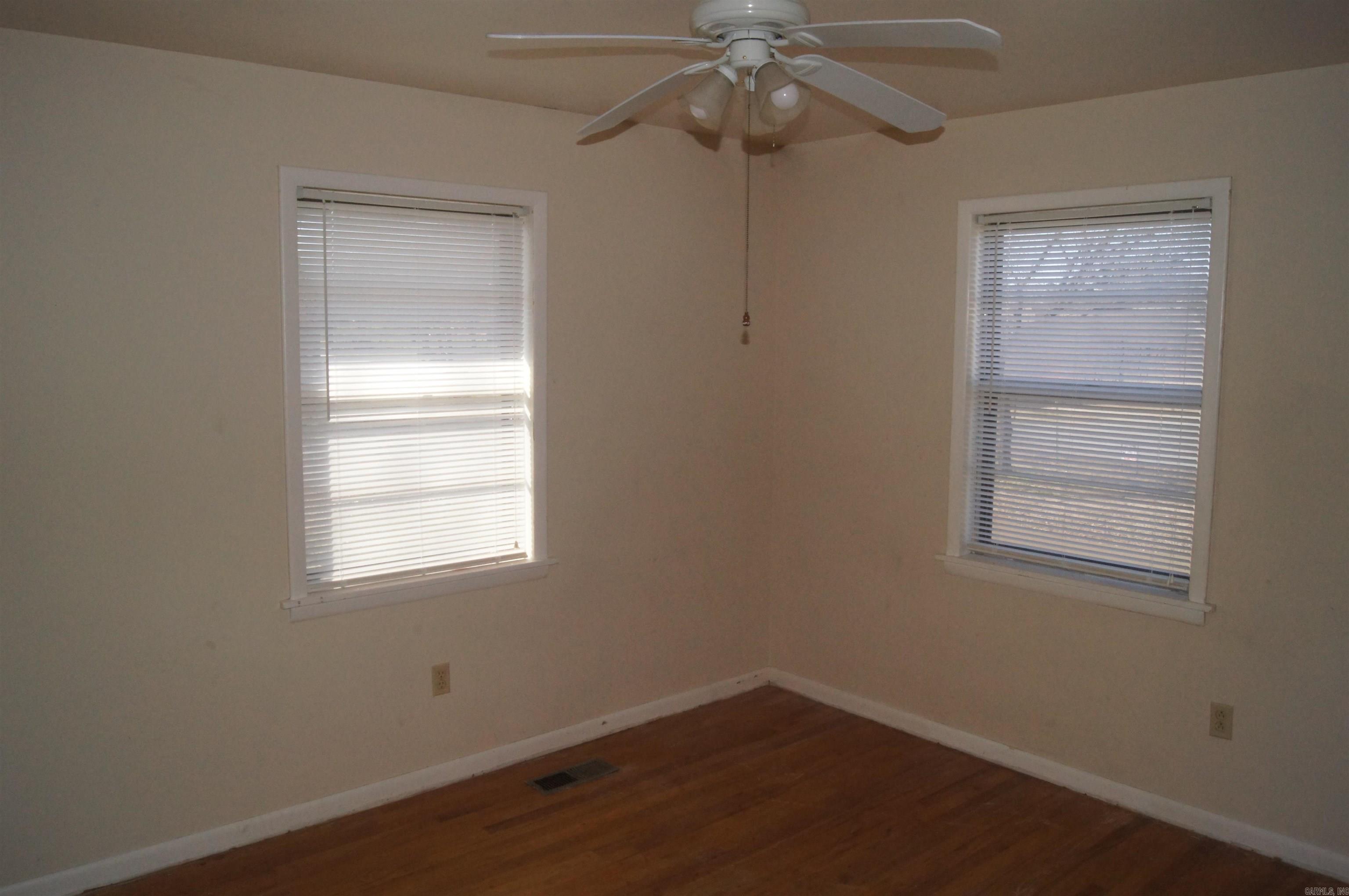 College - Residential Lease