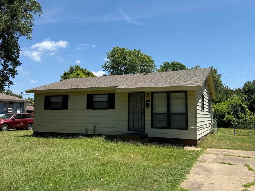 Awesome investment opportunity!  This 3 bedroom home has fresh paint inside and out, and new laminate floors throughout. !!New Roof!! New HVAC!! New Water Heater!!! Fully Fenced backyard is great for entertaining. Do Not Miss this Deal!! Please see Agent Remarks.