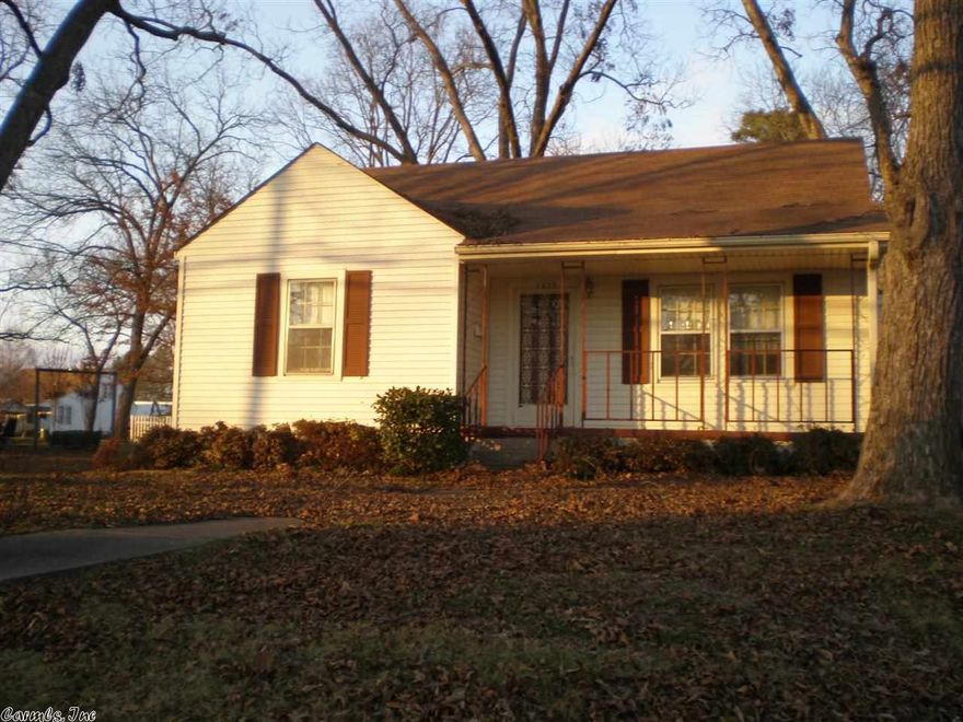 3 bedroom 2 bath home with lots of potential.
