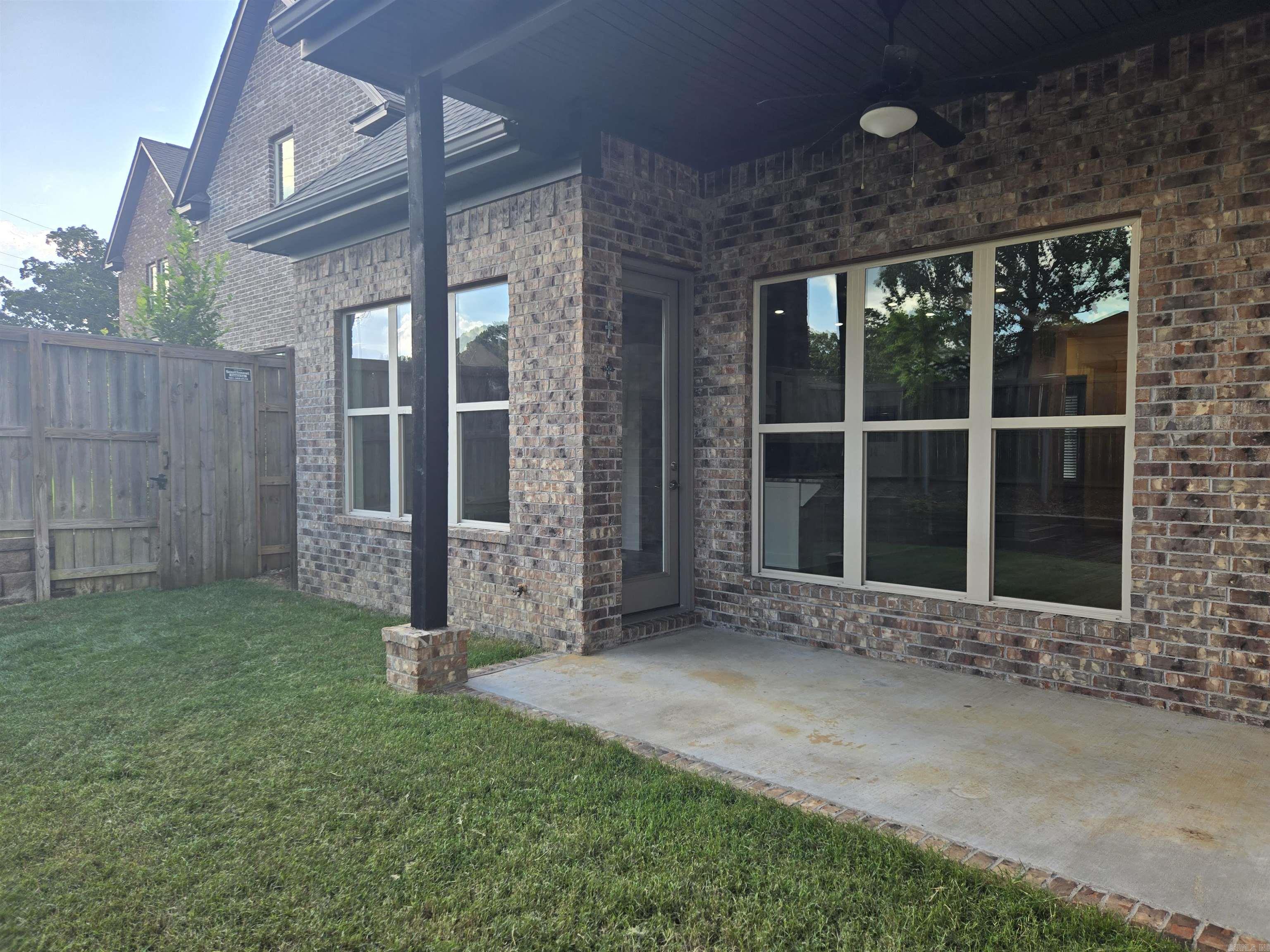 BELLA ROSA - Residential