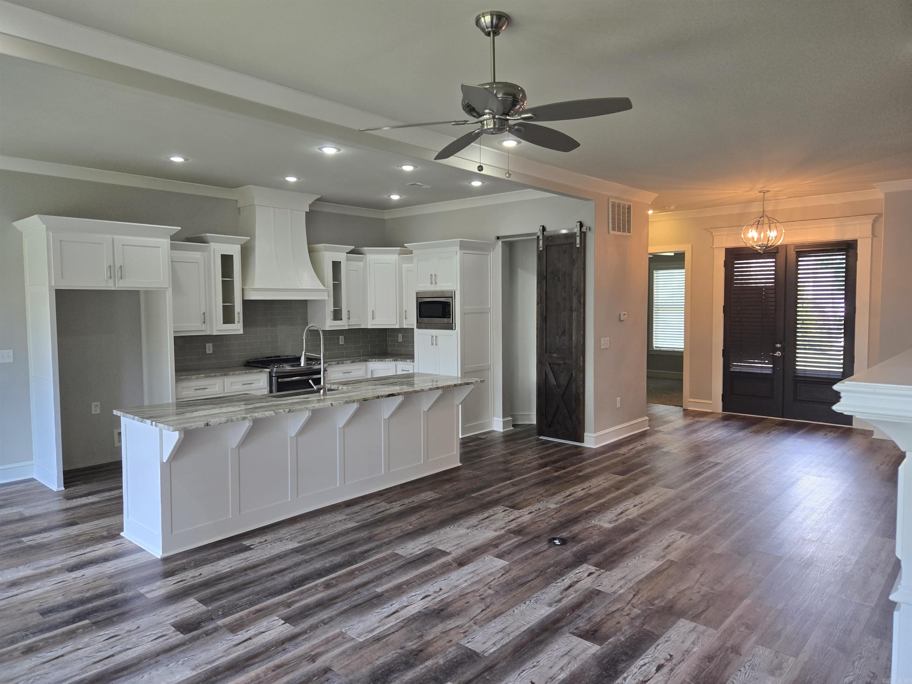 BELLA ROSA - Residential