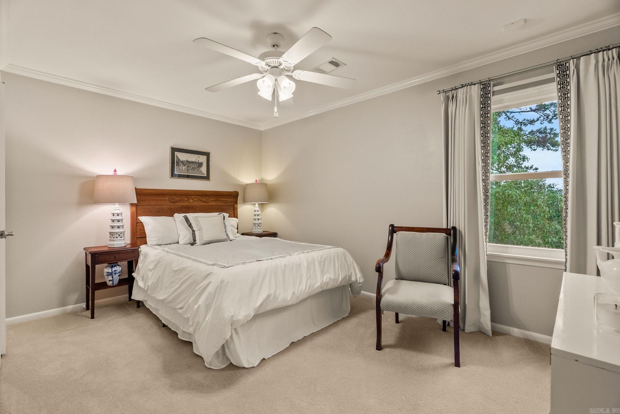 RIVERVIEW MANOR - Residential