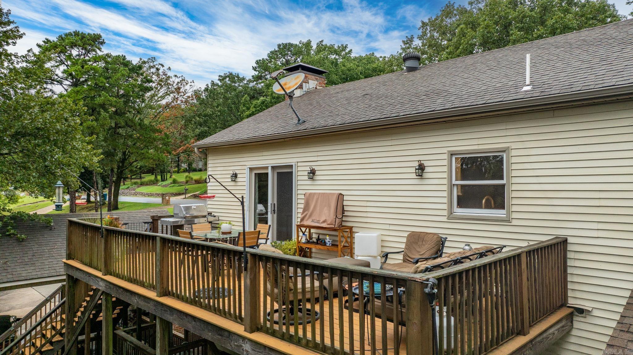 RIVERVIEW MANOR - Residential