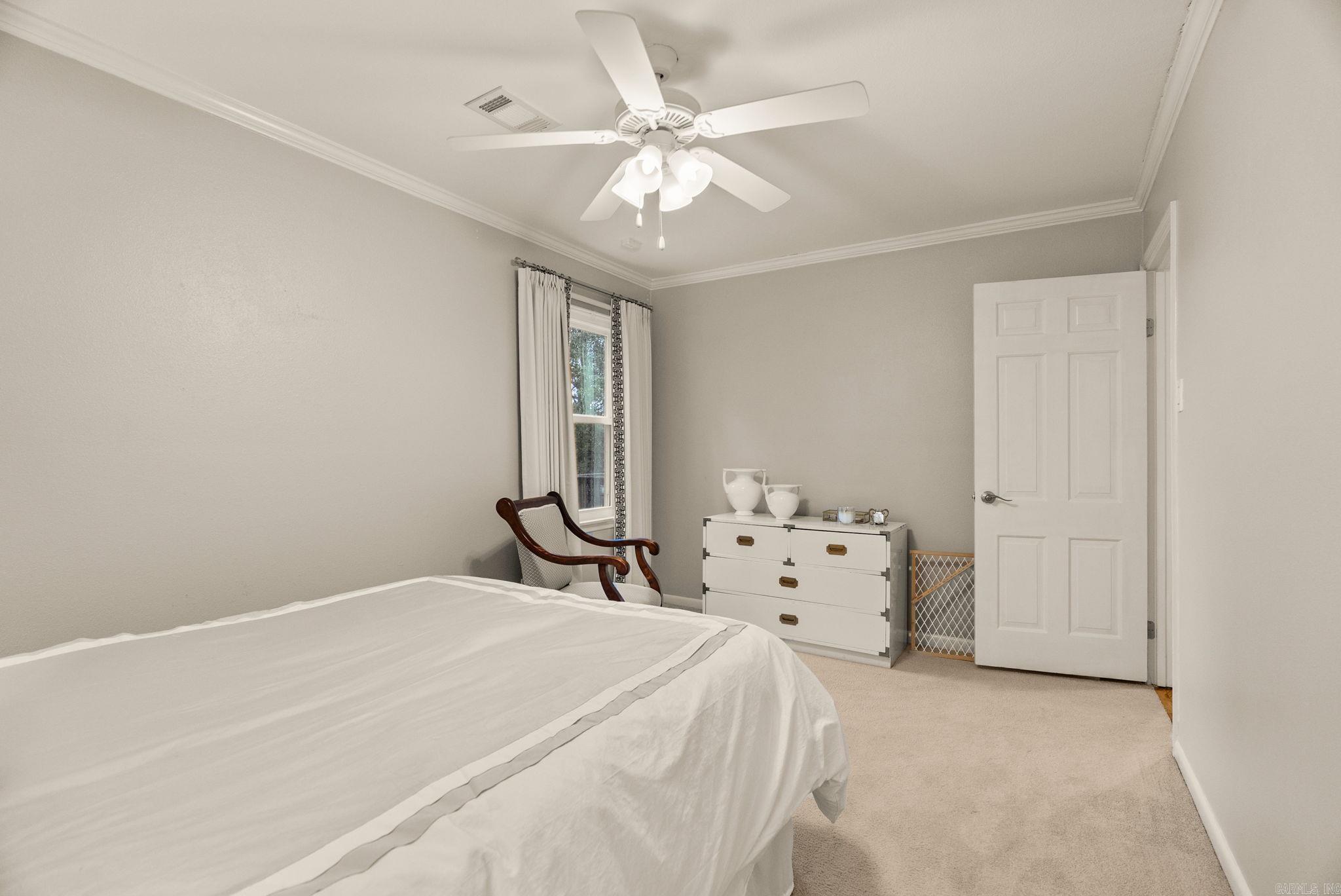 RIVERVIEW MANOR - Residential