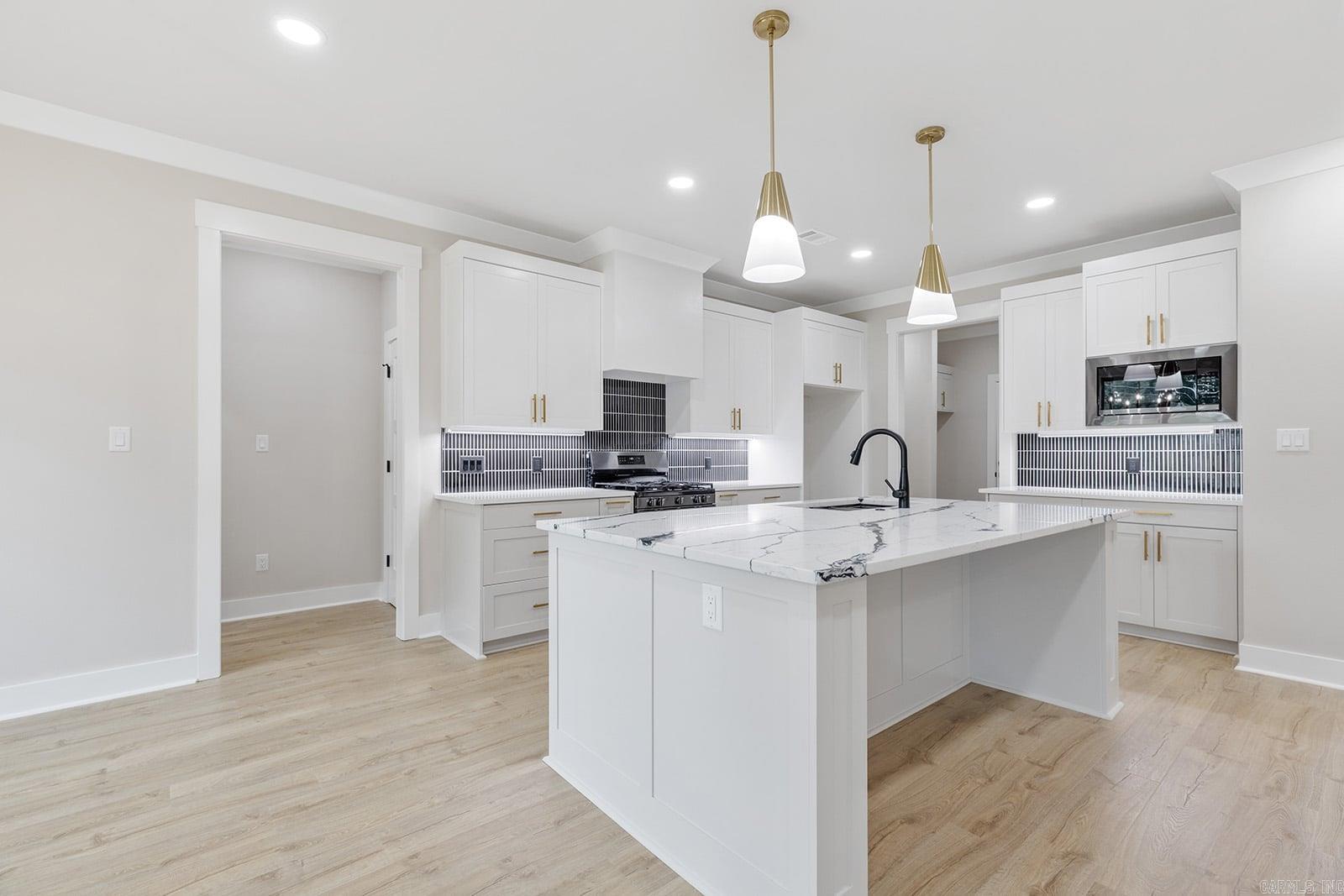 WINDRIDGE ESTATES PHASE 1 - Residential