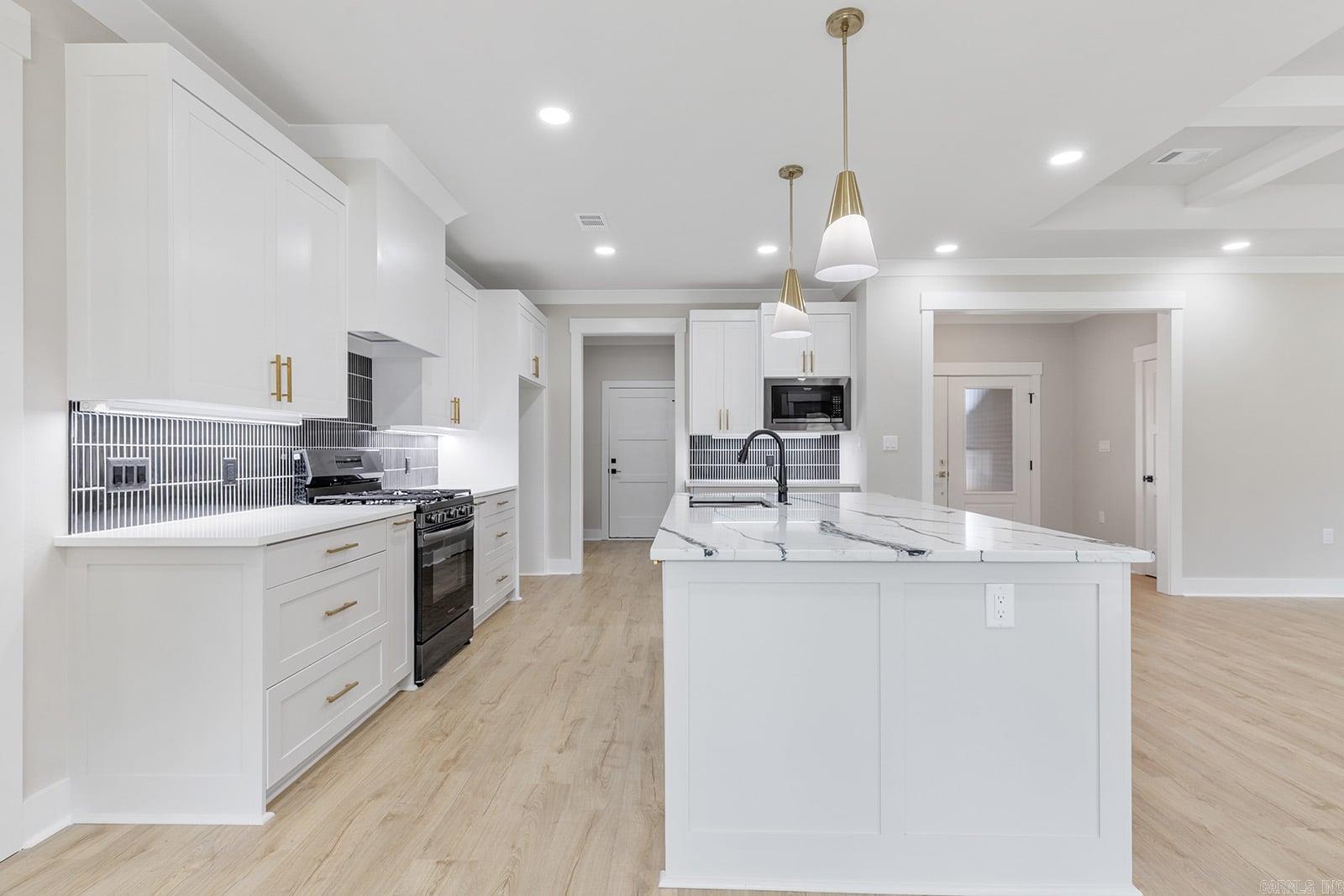 WINDRIDGE ESTATES PHASE 1 - Residential