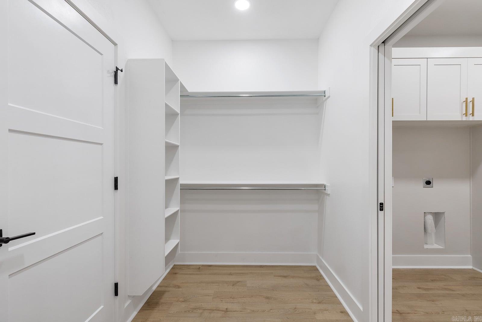 WINDRIDGE ESTATES PHASE 1 - Residential