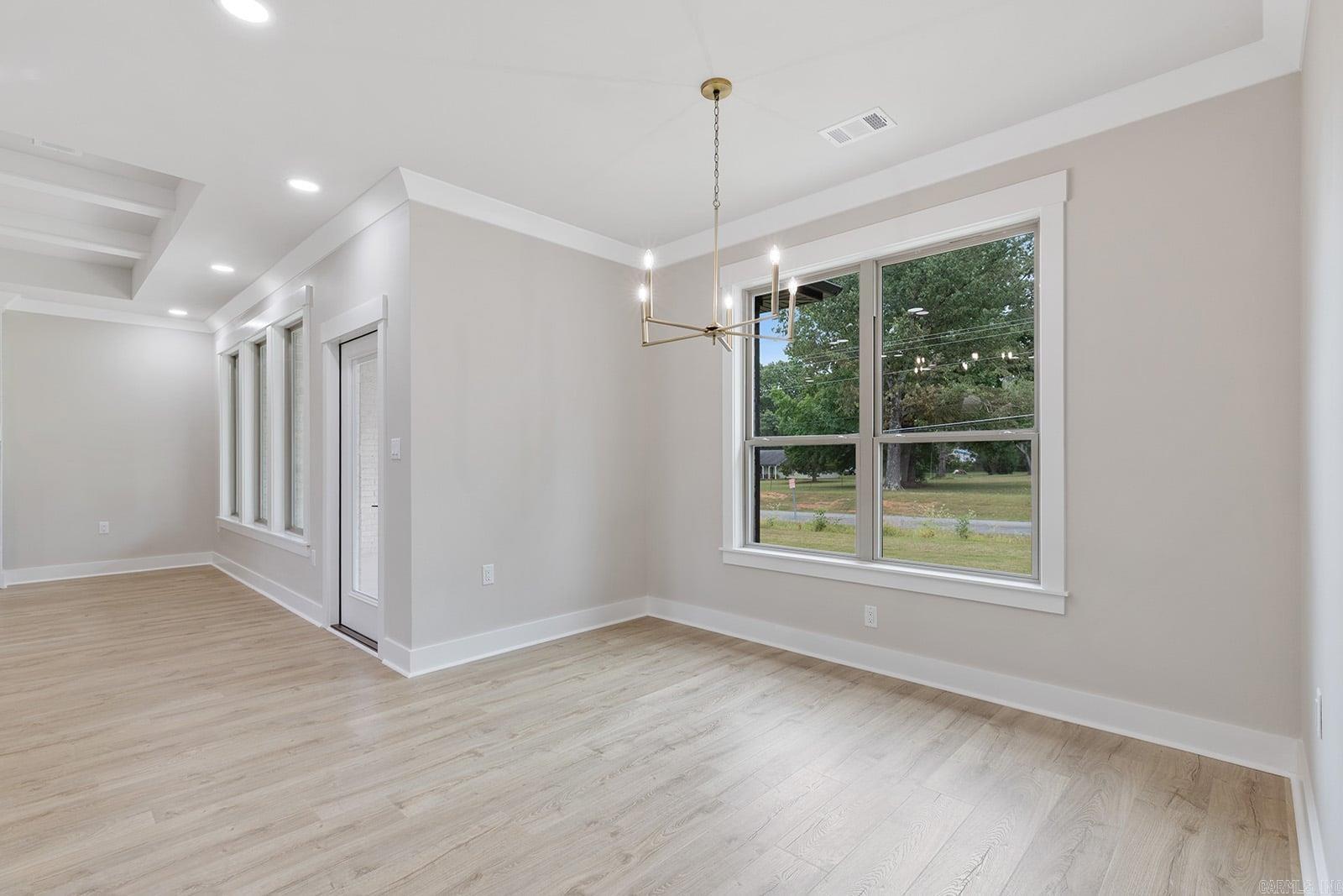 WINDRIDGE ESTATES PHASE 1 - Residential
