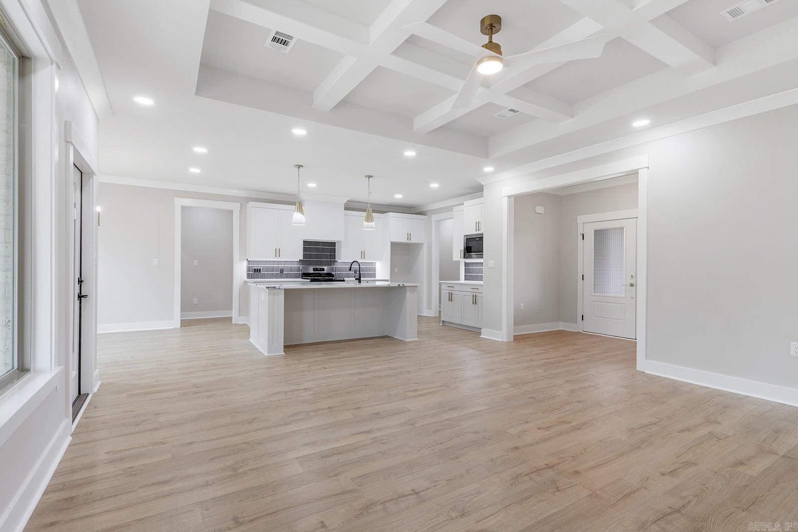 WINDRIDGE ESTATES PHASE 1 - Residential