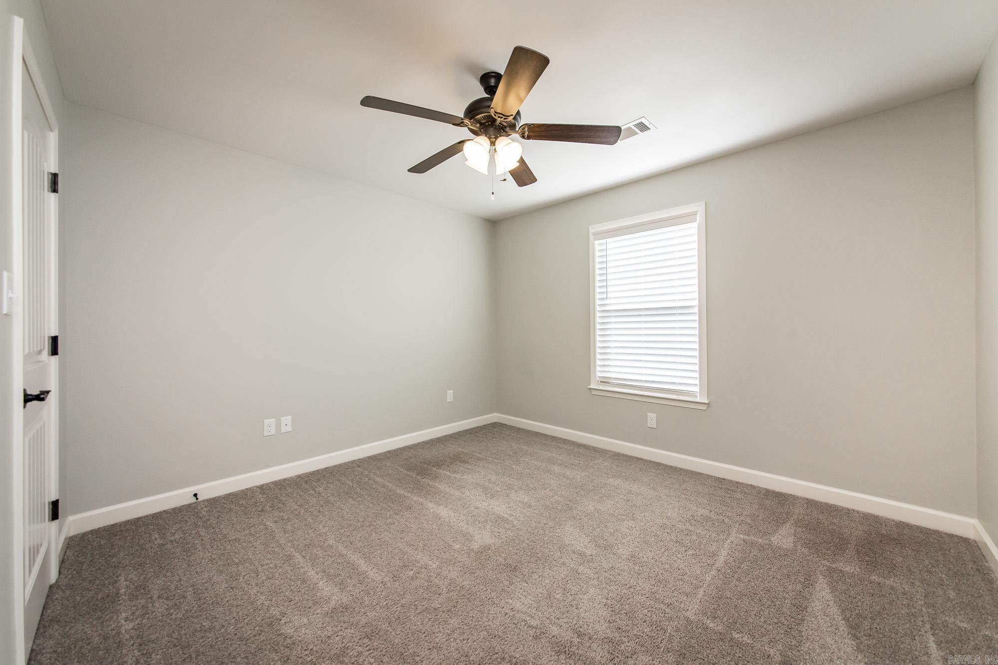 JAXON TERRACE - Residential