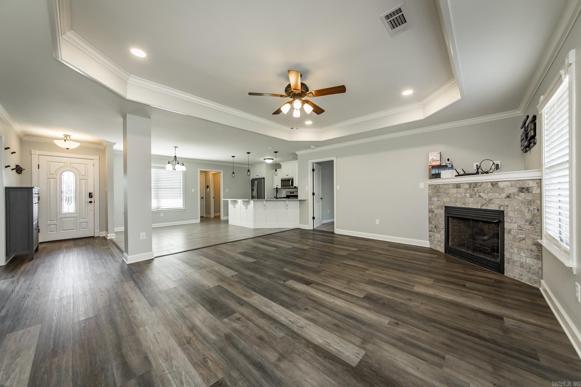 JAXON TERRACE - Residential