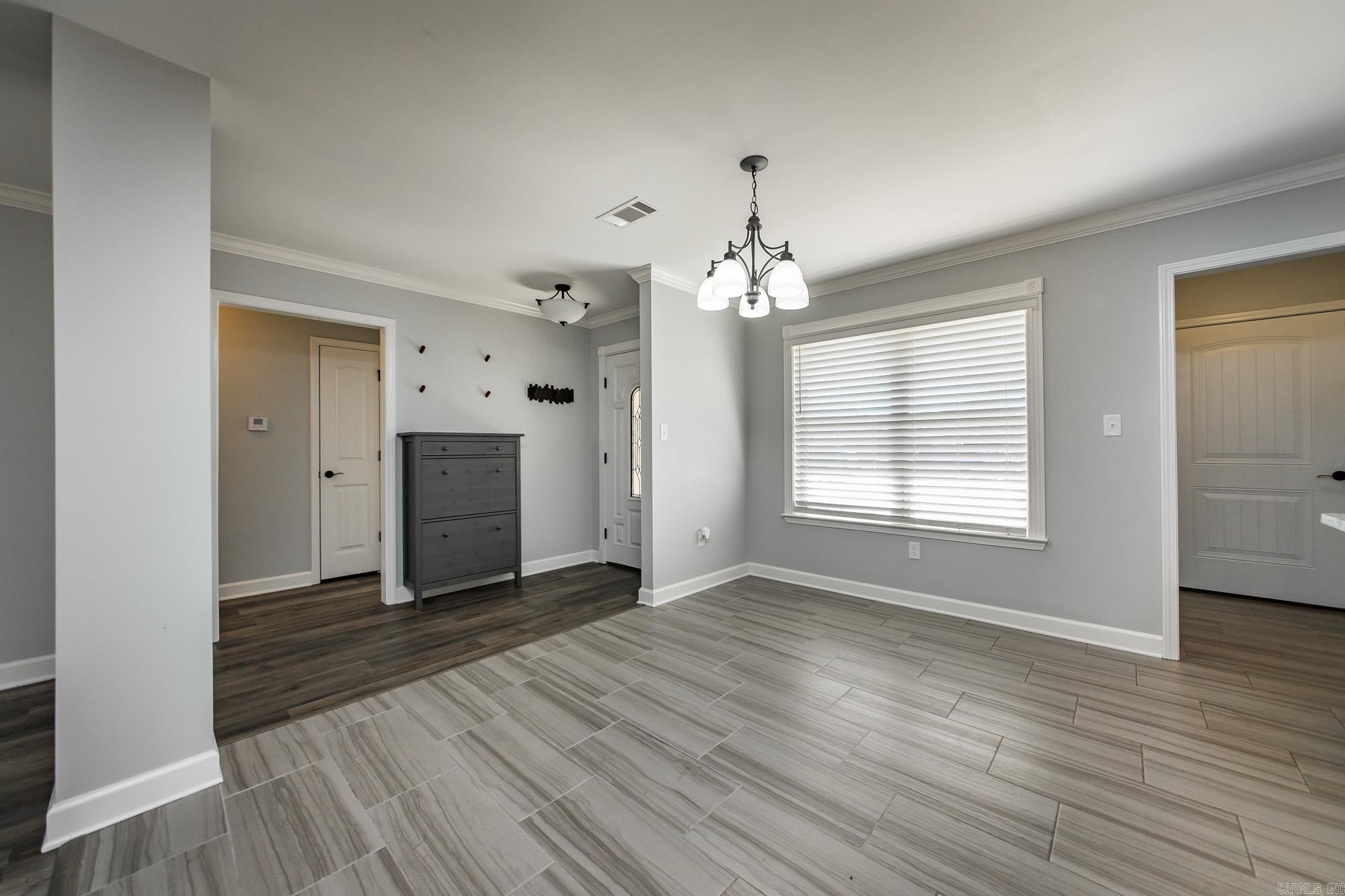 JAXON TERRACE - Residential