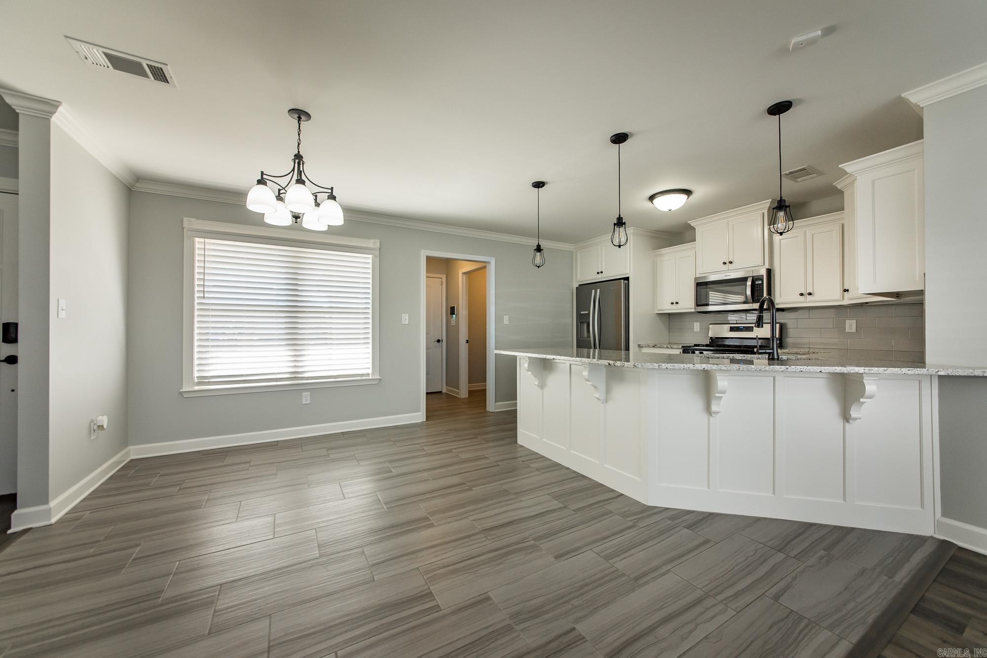 JAXON TERRACE - Residential