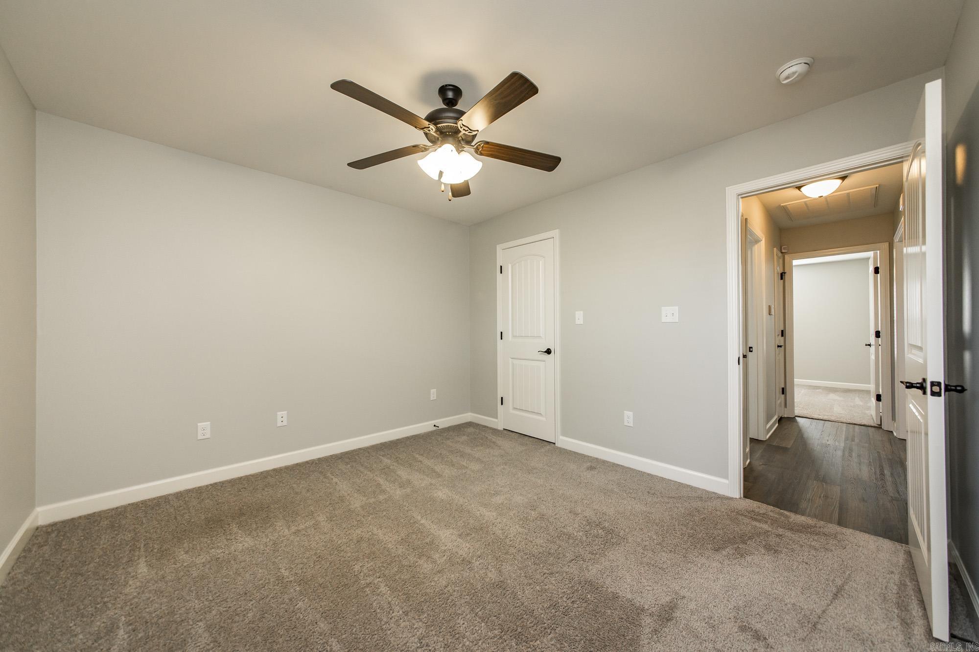 JAXON TERRACE - Residential