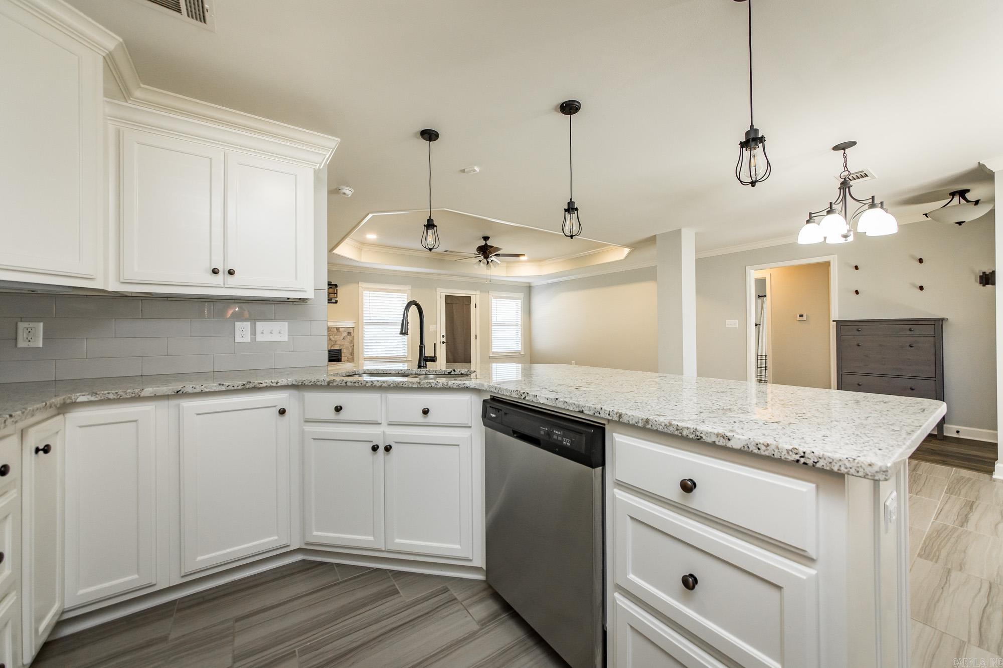 JAXON TERRACE - Residential