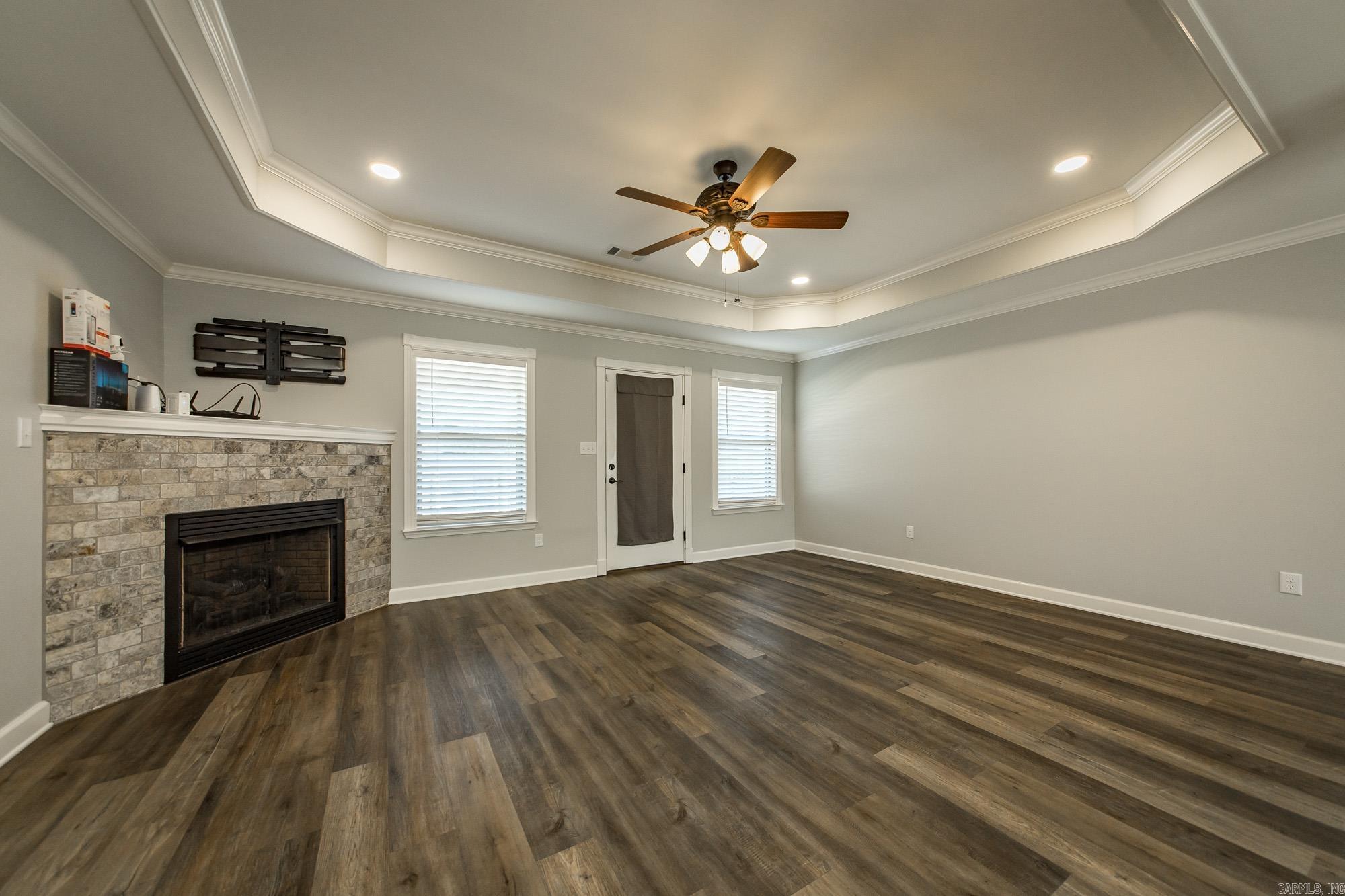 JAXON TERRACE - Residential