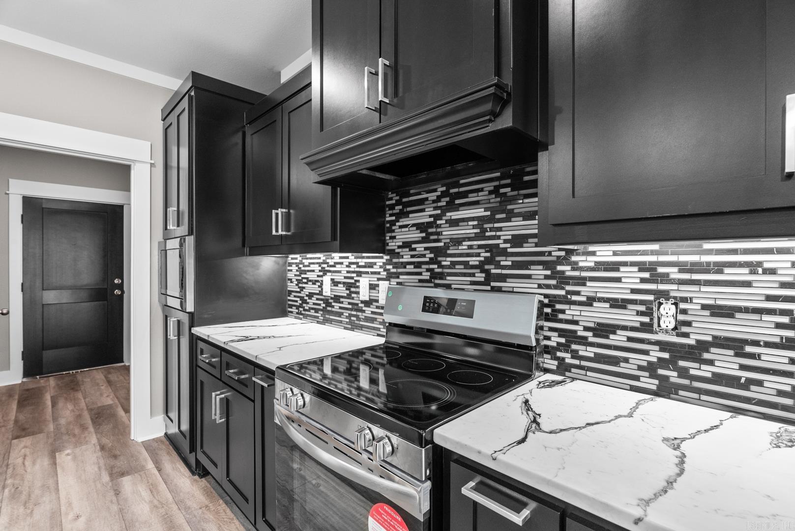 HIDDEN VALLEY ESTATES - Residential