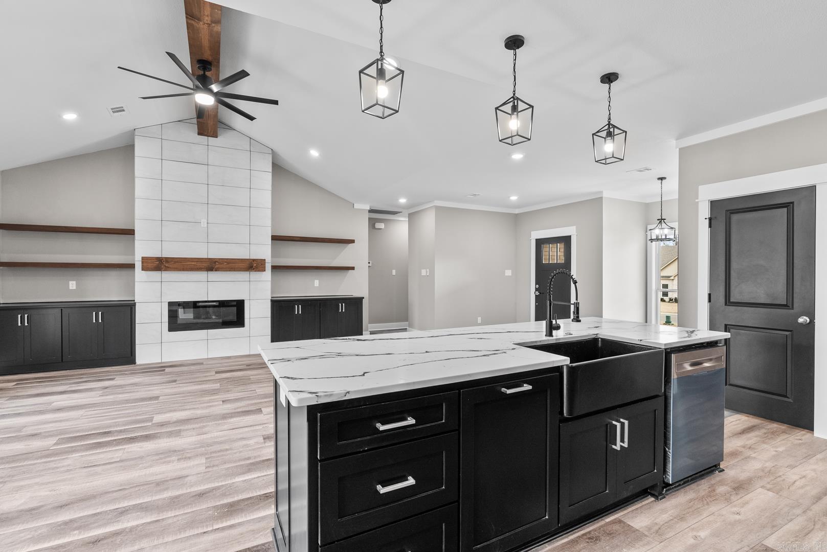 HIDDEN VALLEY ESTATES - Residential