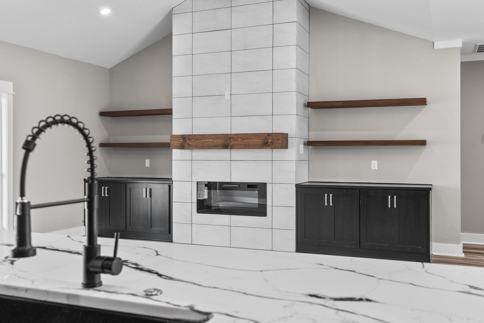 HIDDEN VALLEY ESTATES - Residential