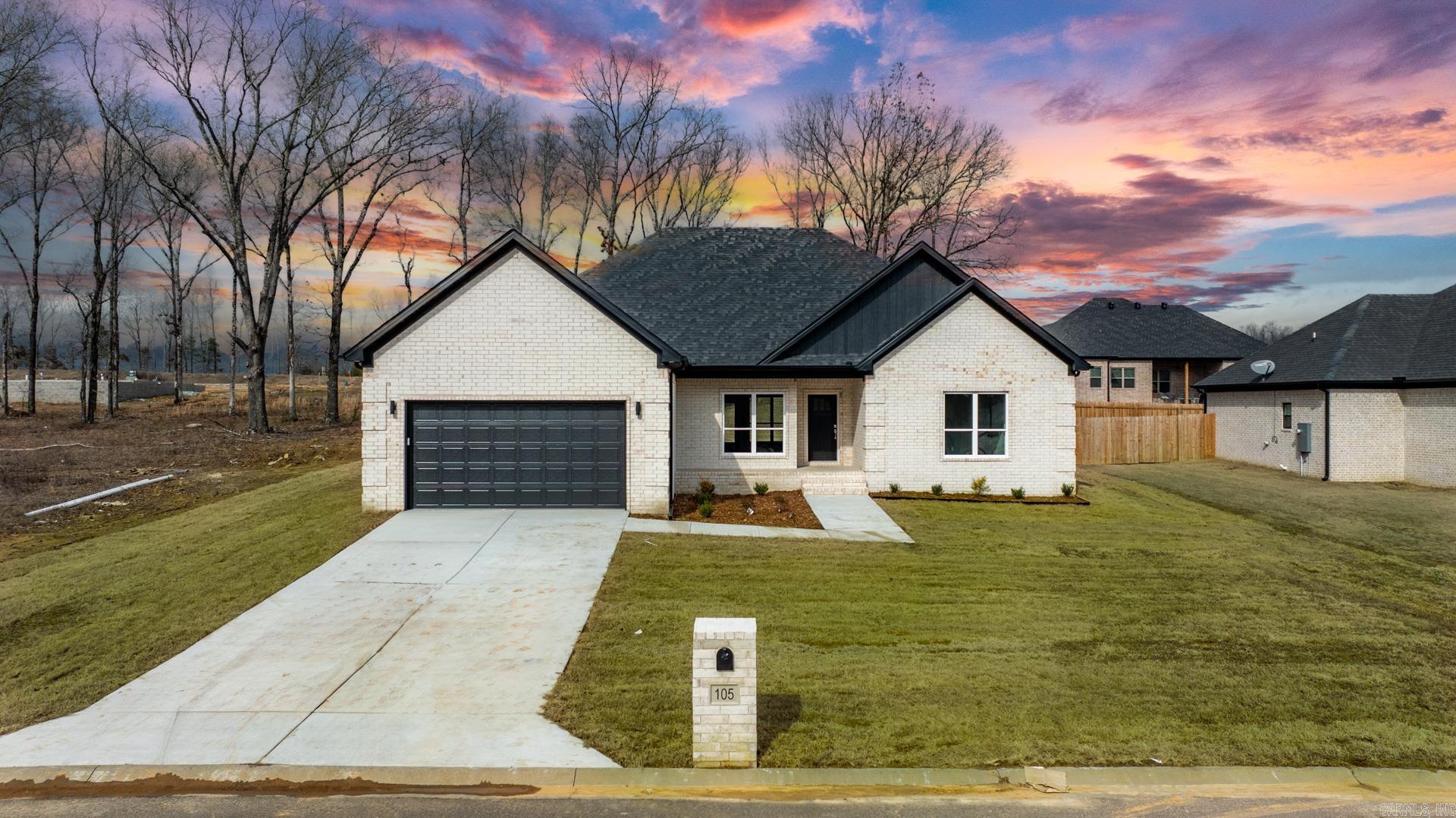 HIDDEN VALLEY ESTATES - Residential