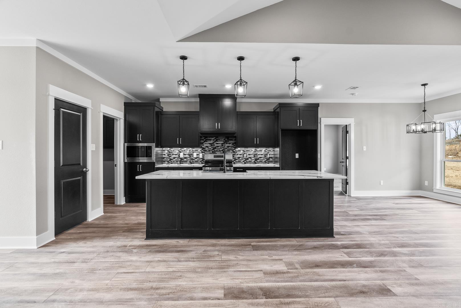 HIDDEN VALLEY ESTATES - Residential