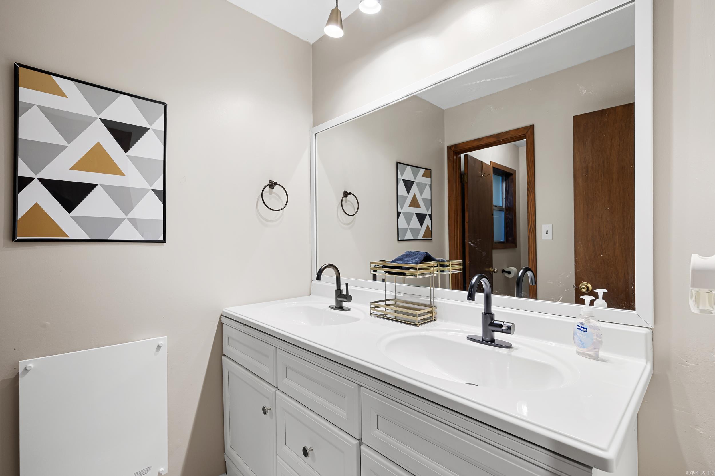 Bunker Hill - Residential