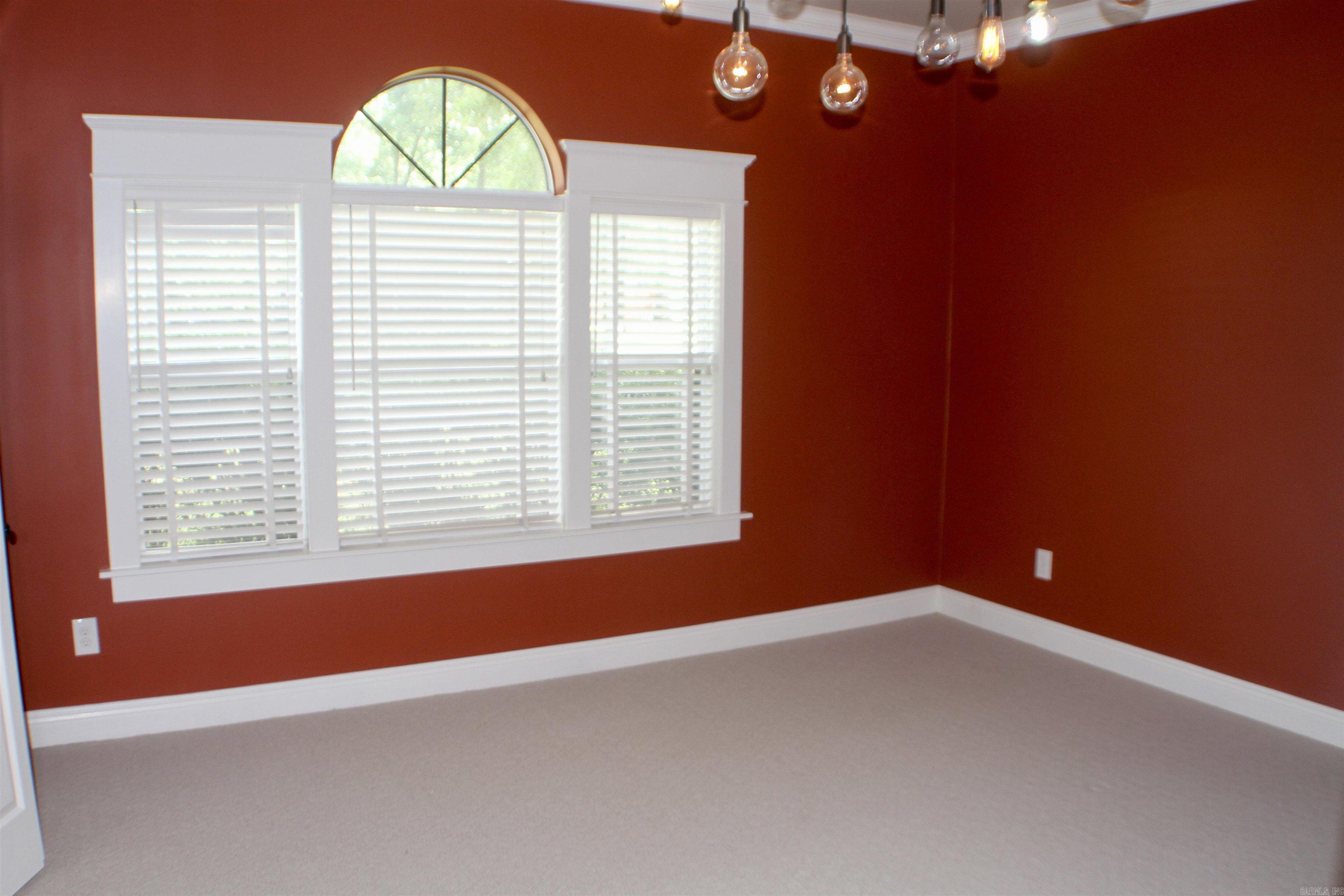 VICTORIA PL TO CRYSTAL HILL - Residential