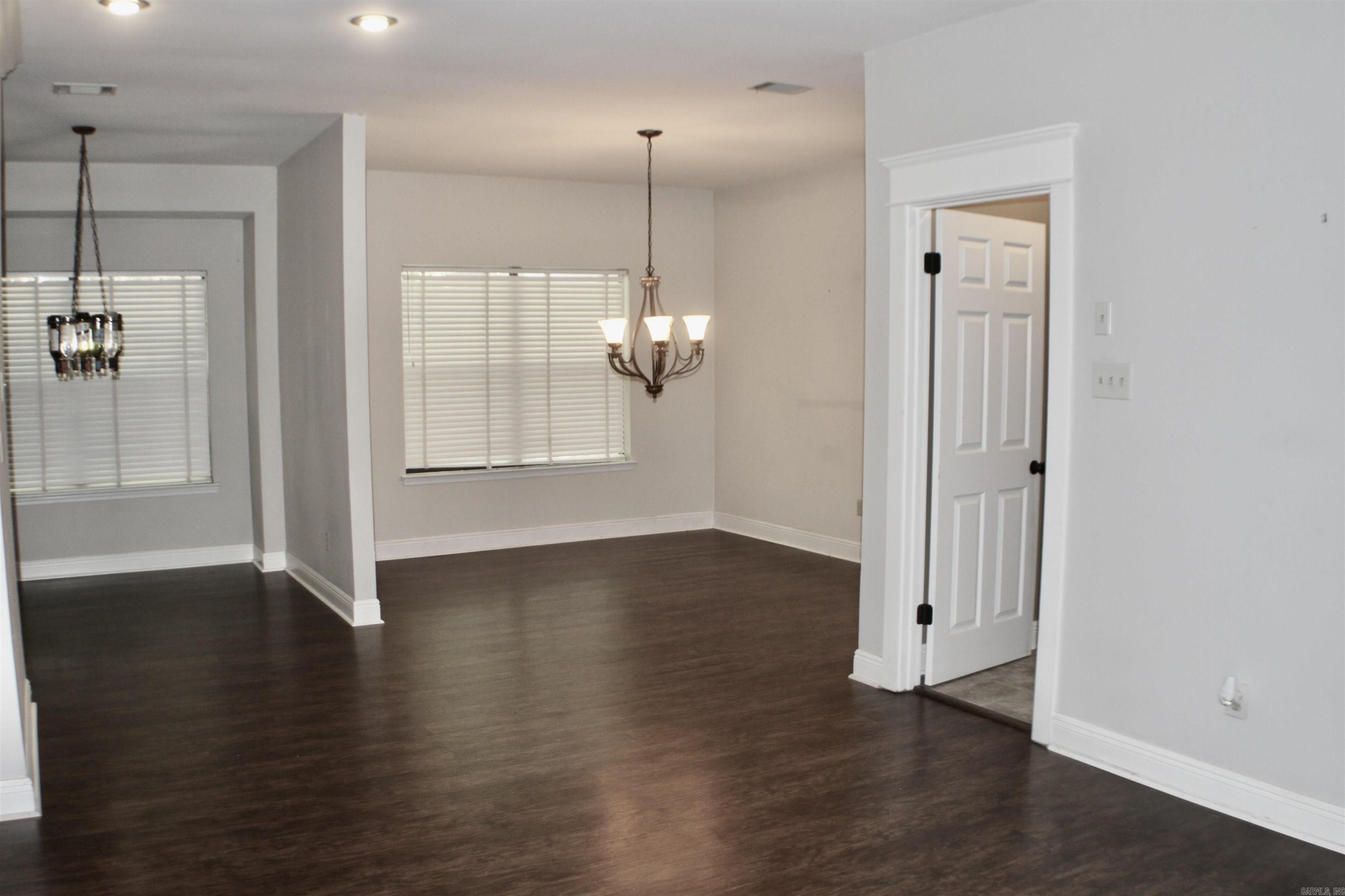 VICTORIA PL TO CRYSTAL HILL - Residential