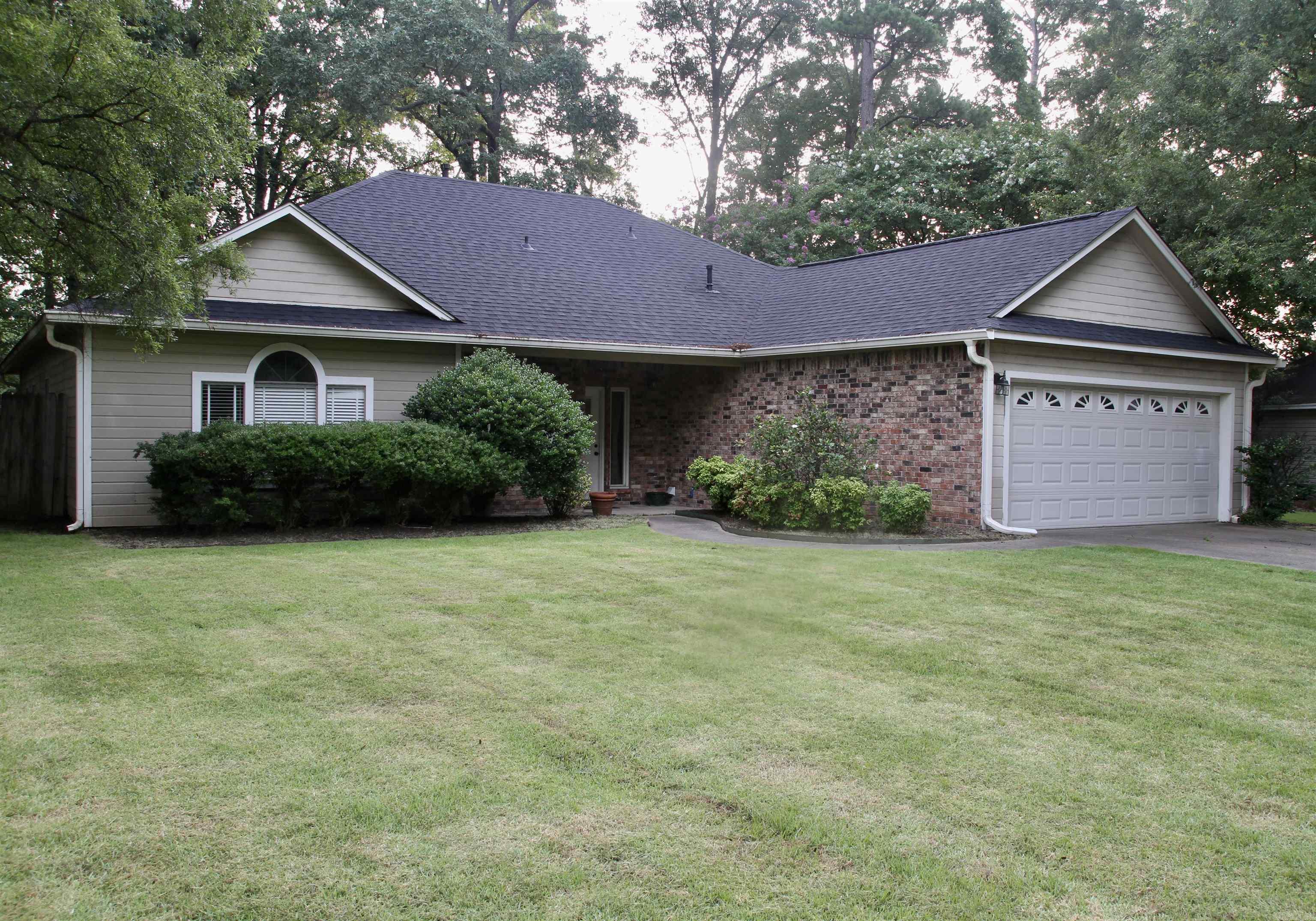 VICTORIA PL TO CRYSTAL HILL - Residential