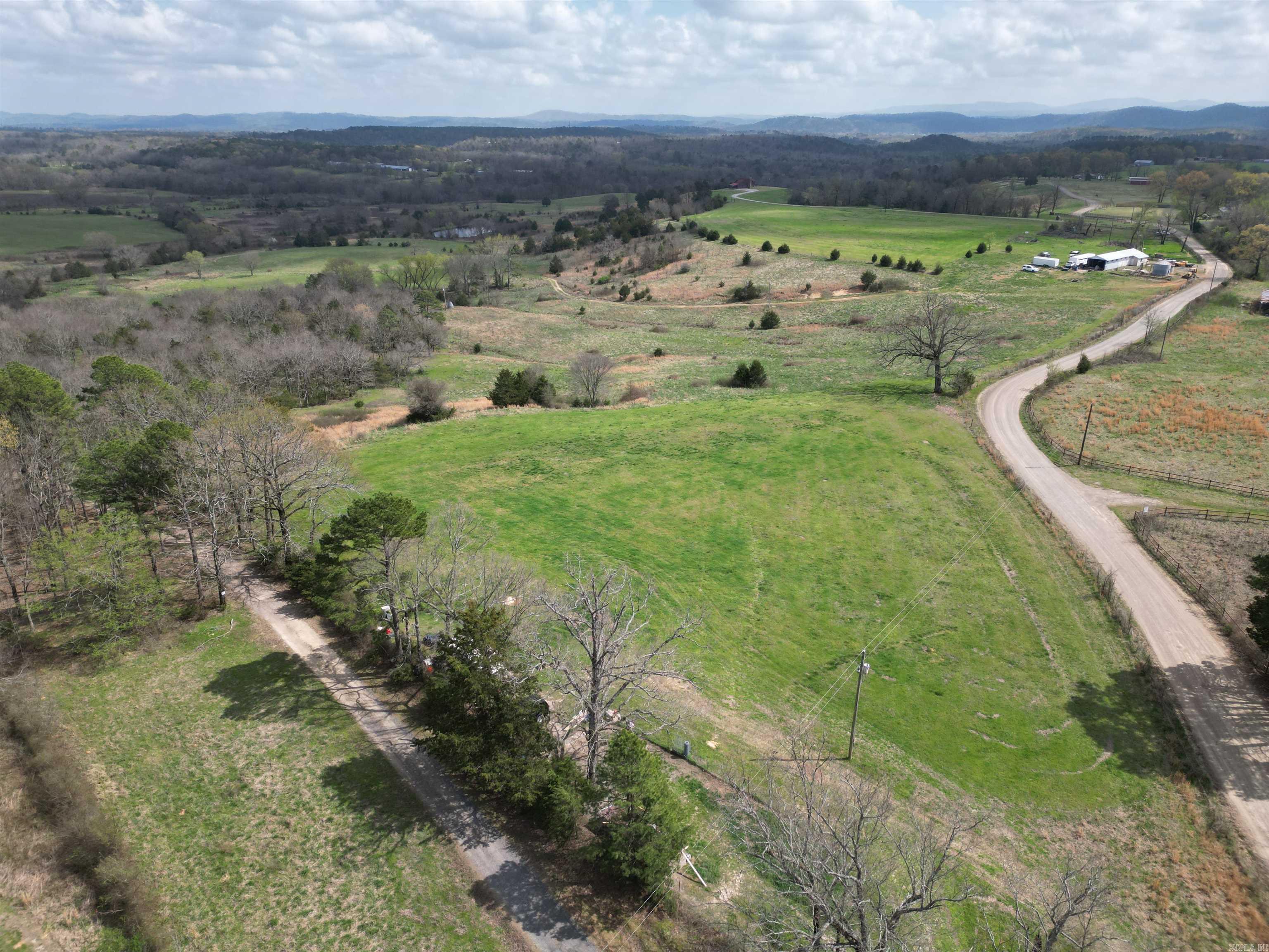 Metes & Bounds - Land