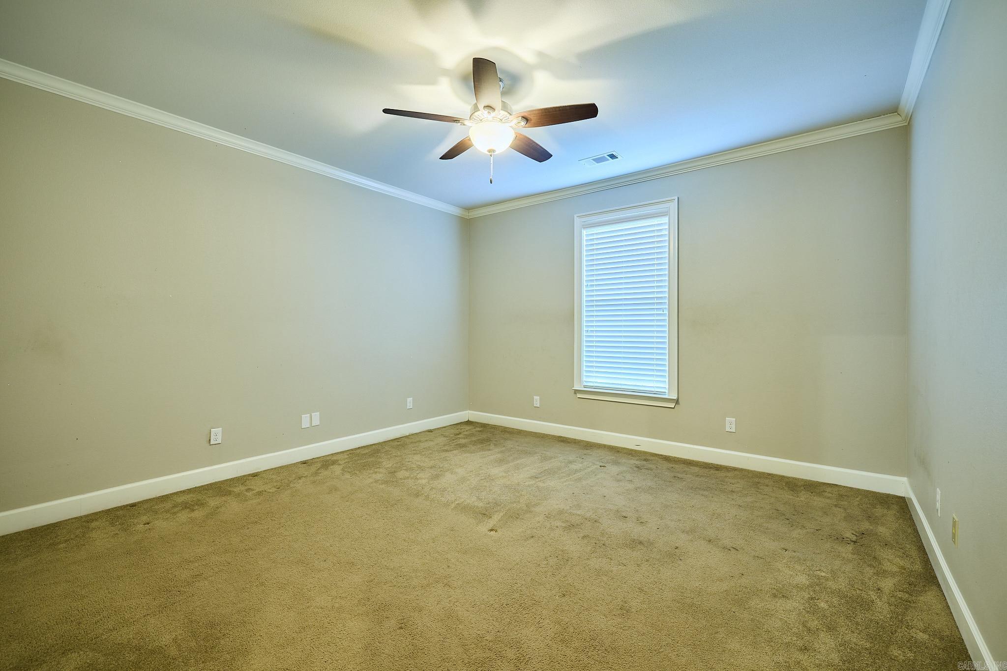 LONGHILLS VILLAGE - Residential