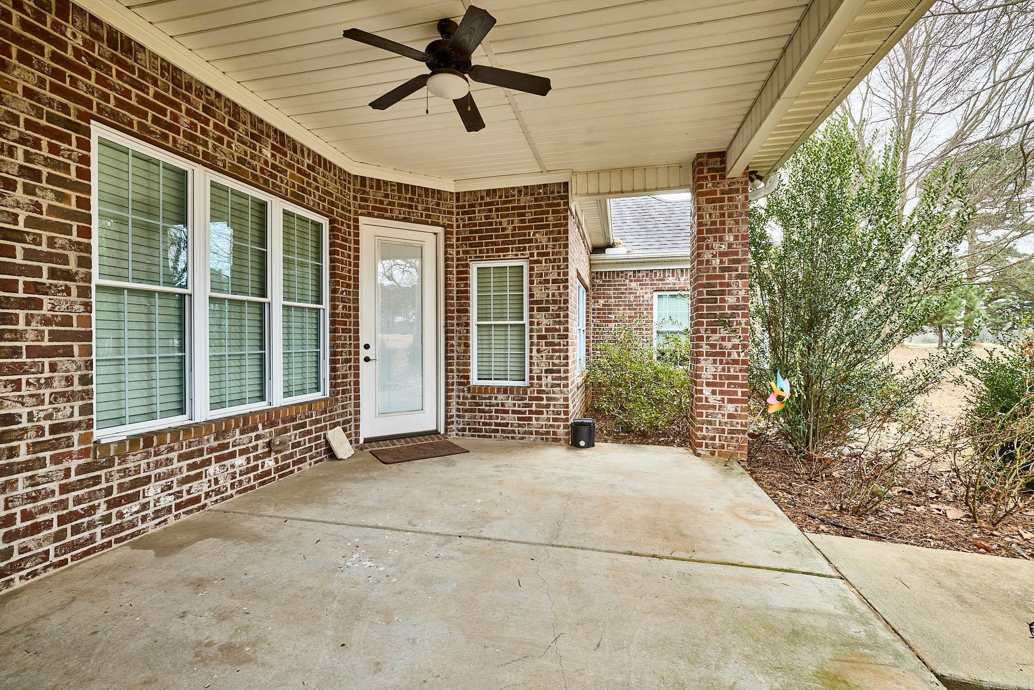 LONGHILLS VILLAGE - Residential